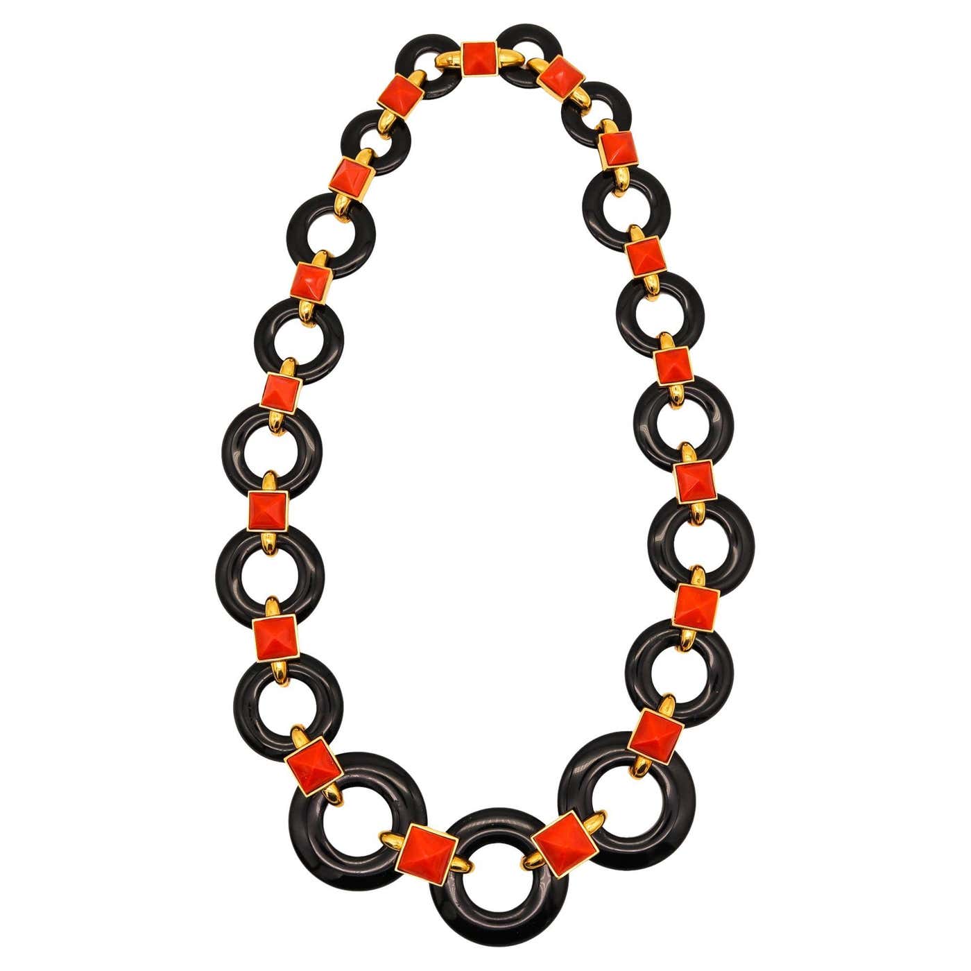 Aldo Cipullo 1970 Graduated Necklace In 18kt Yellow Gold With Red Coral aldo-cipullo-1970-graduated-necklace-in-18kt-yellow-gold-with-red-coral