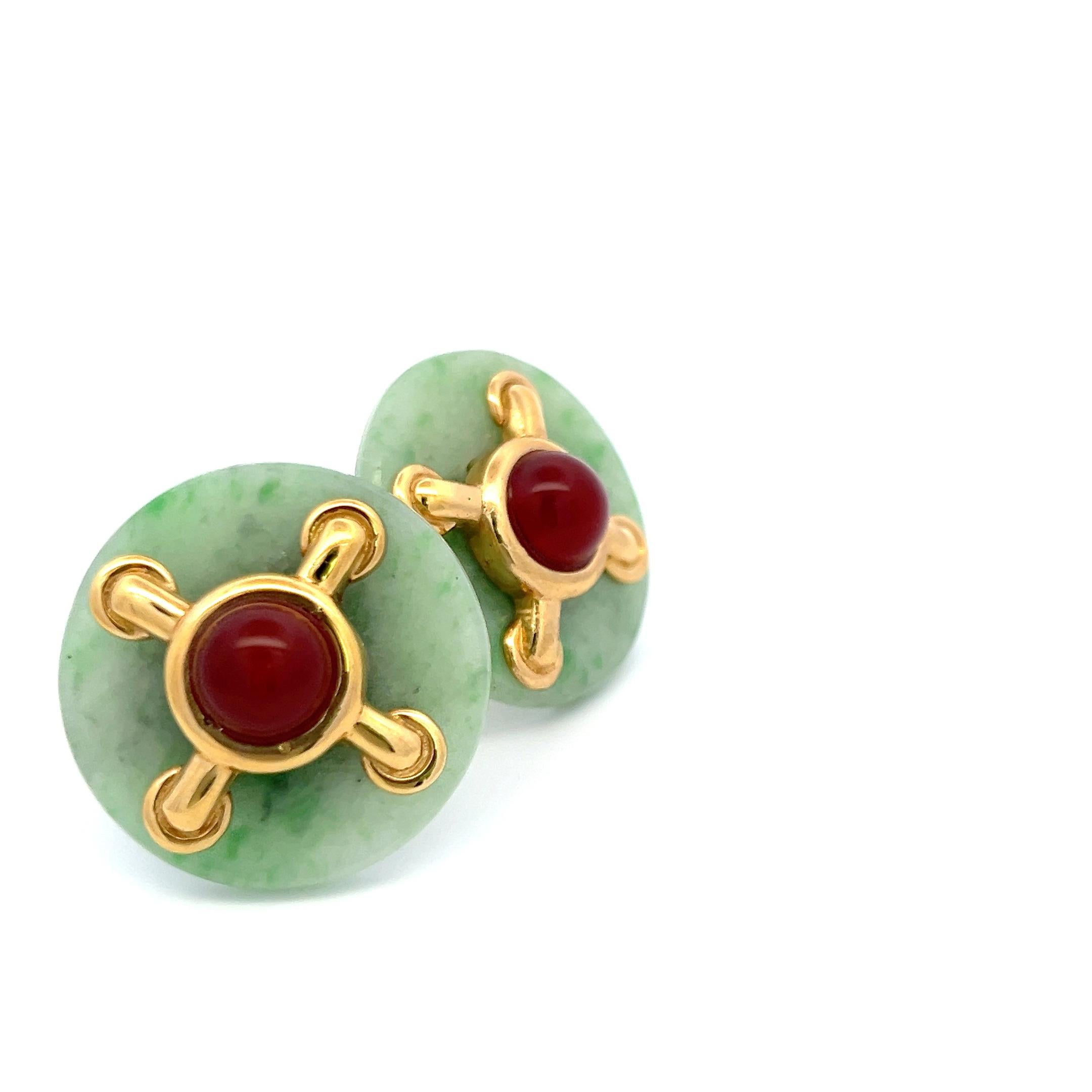 Aldo Cipullo - Boucles d'oreilles à clip en or jaune 18 carats et jade cornaline en vente 7