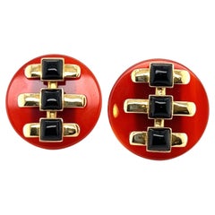 Aldo Cipullo for Cartier 18 Karat Gold Carnelian Onyx Earrings, 1974