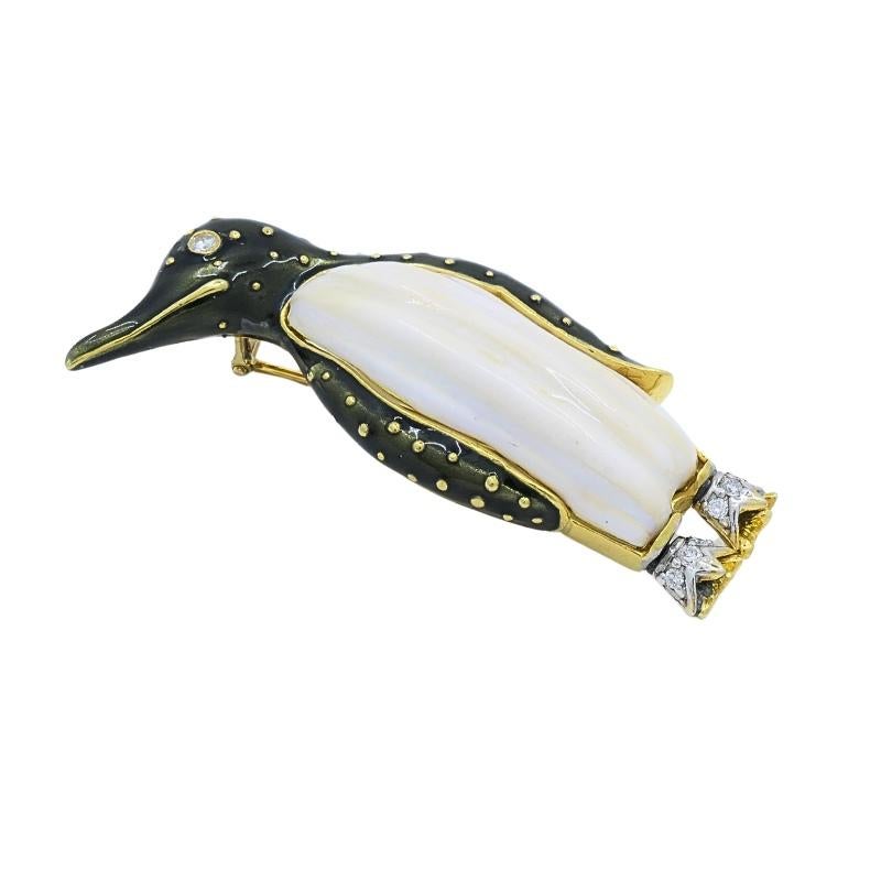 Round Cut Aldo Cipullo for Cartier Brooch Penguin Enamel Diamond 18K Gold For Sale