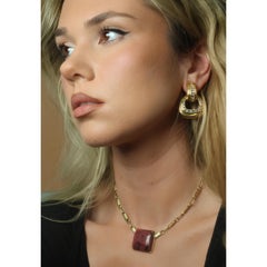 Aldo Cipullo - Collier en or jaune 18 carats avec cabochon de rhodonite carré 1970