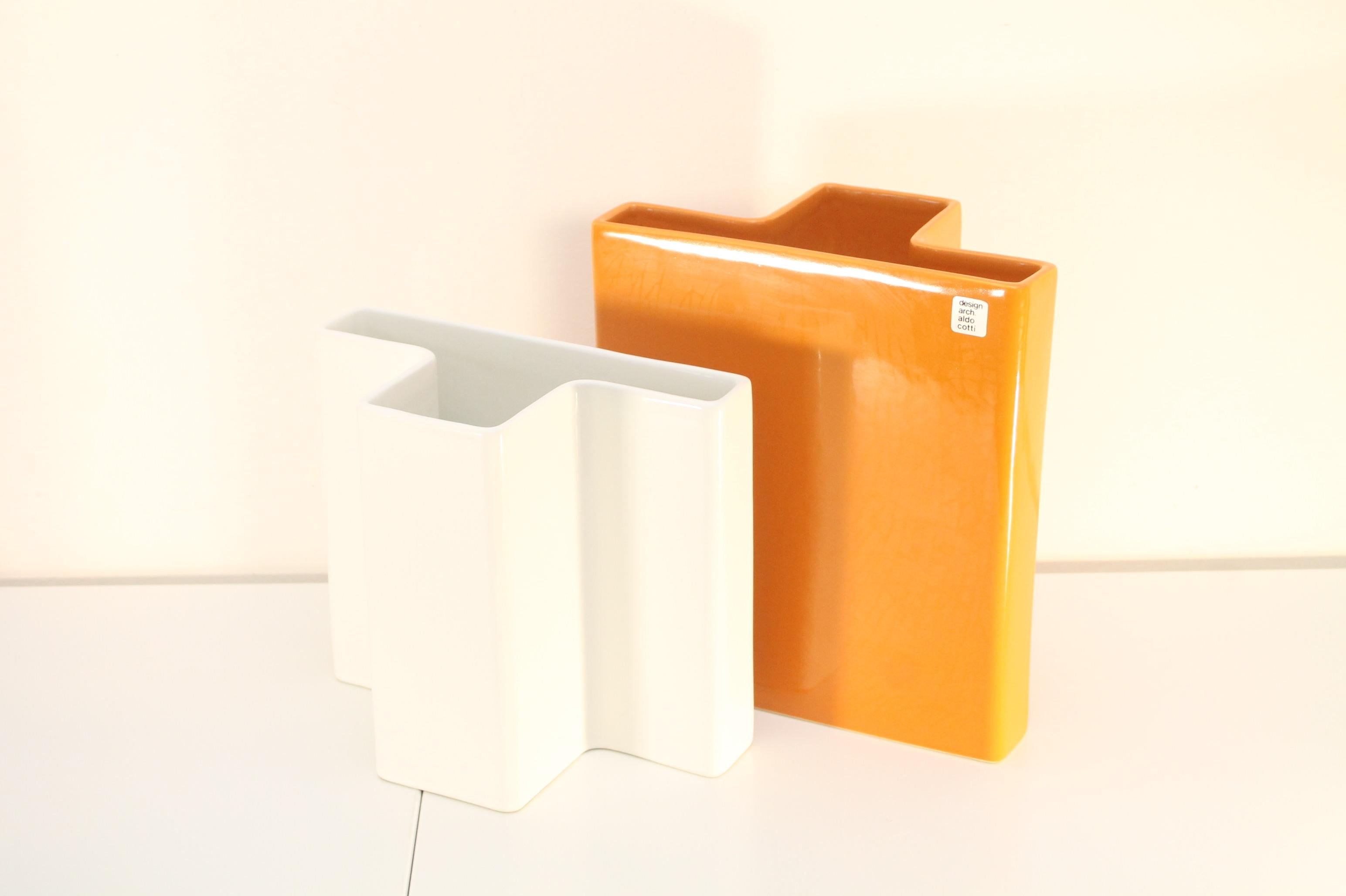 Aldo Cotti  1970s ceramic vase set (6 pieces) for Tronconi, Italy. Retro decor! For Sale 6