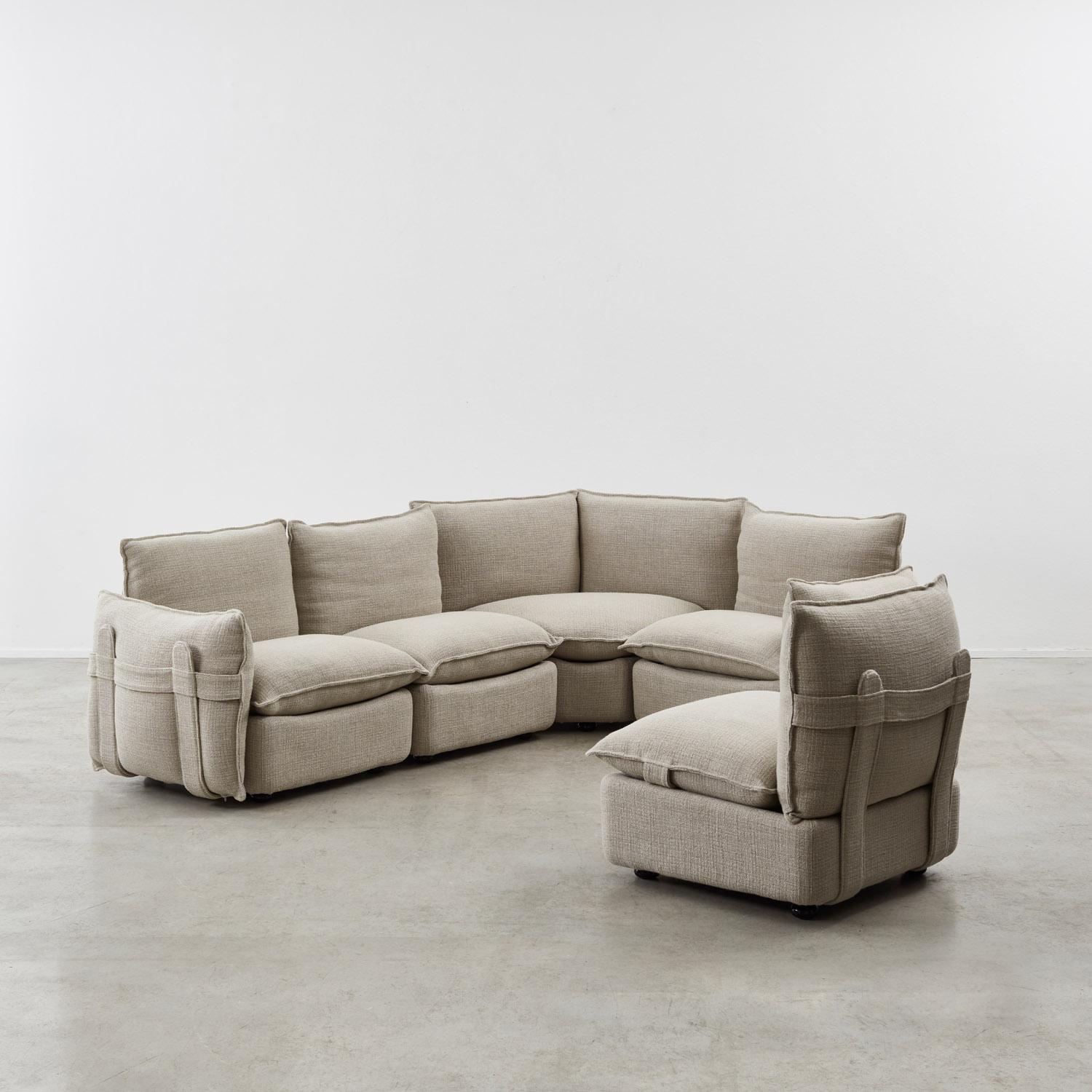 Aldo Davico modular L-shape sofa for Art & Form Italia - Italy, c1970 In Good Condition In London, GB