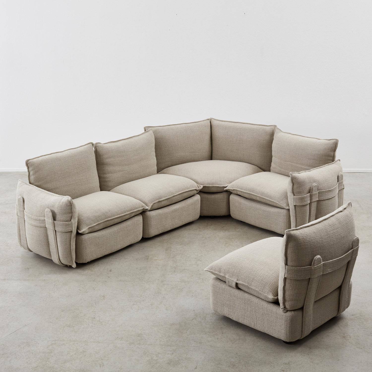 Late 20th Century Aldo Davico modular L-shape sofa for Art & Form Italia - Italy, c1970