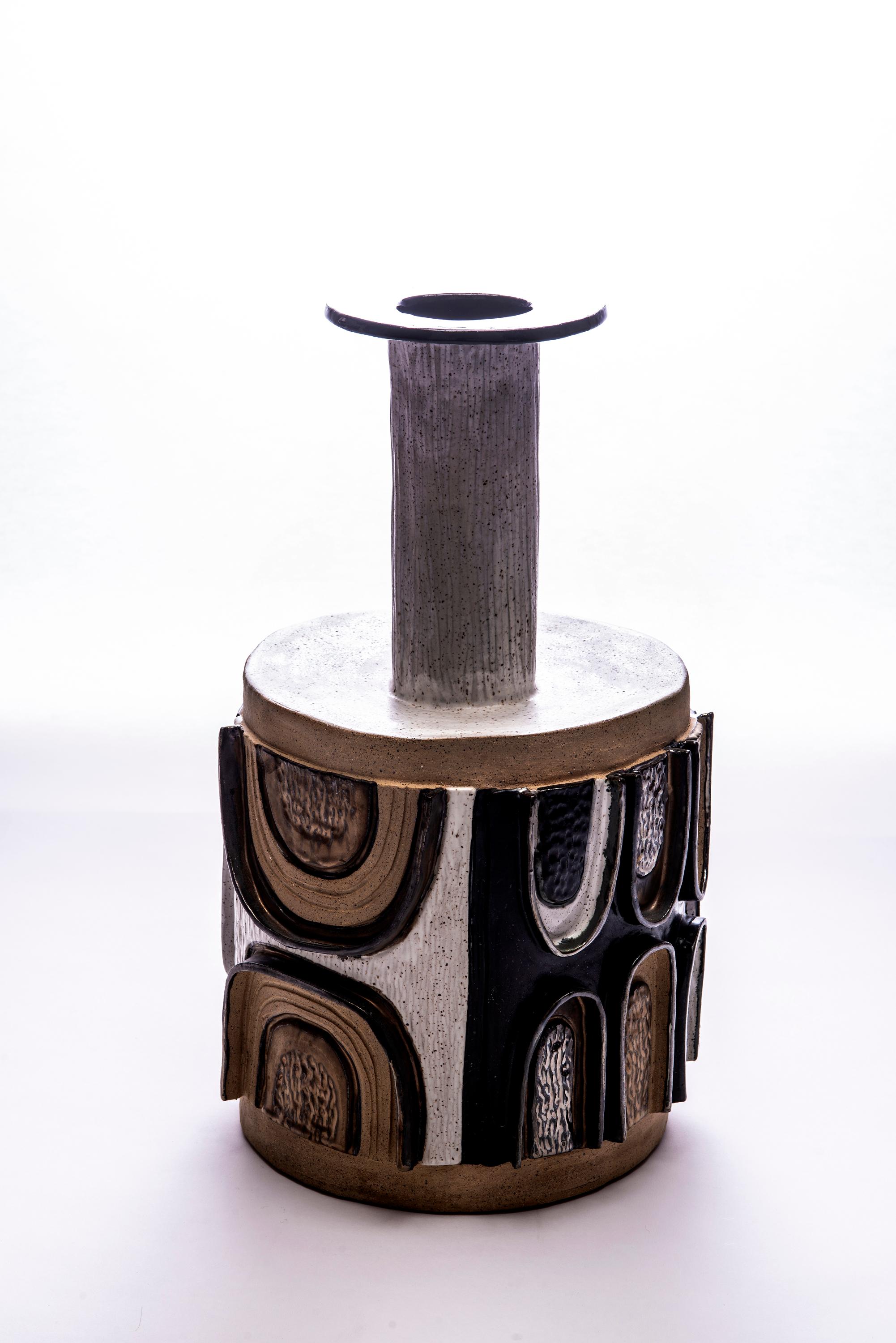 Trish DeMasi
Aldo, 2020
Glazed Ceramic
20.25 x 11 x 11 in

The Moderno Collection by Trish DeMasi features geometric shapes, sumptuous textures and pleasing neutral colors in the form of glazed ceramic vessels and boxes.