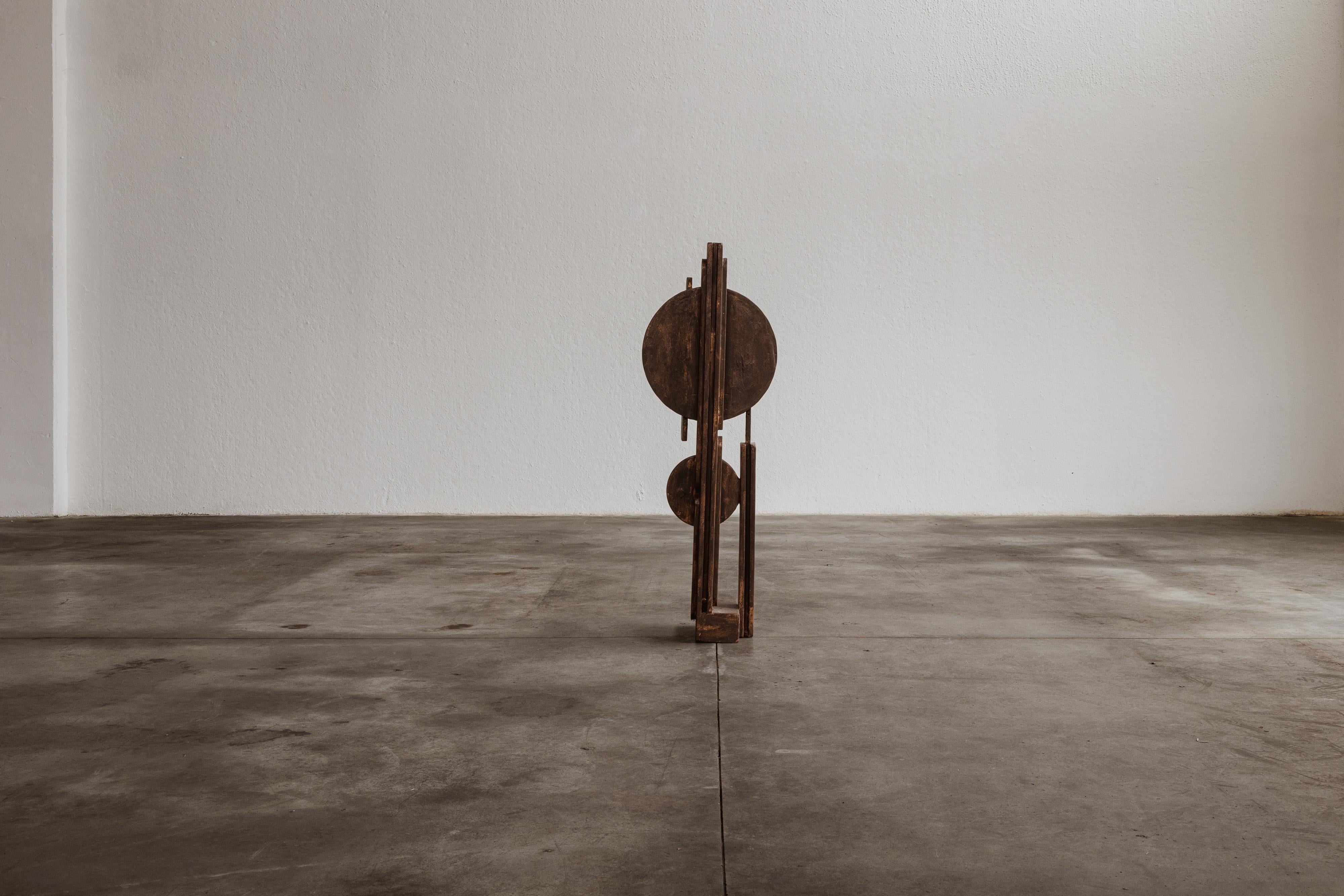 Totem scultoreo in legno verniciato di Aldo Guarnieri, 1970 in vendita 3