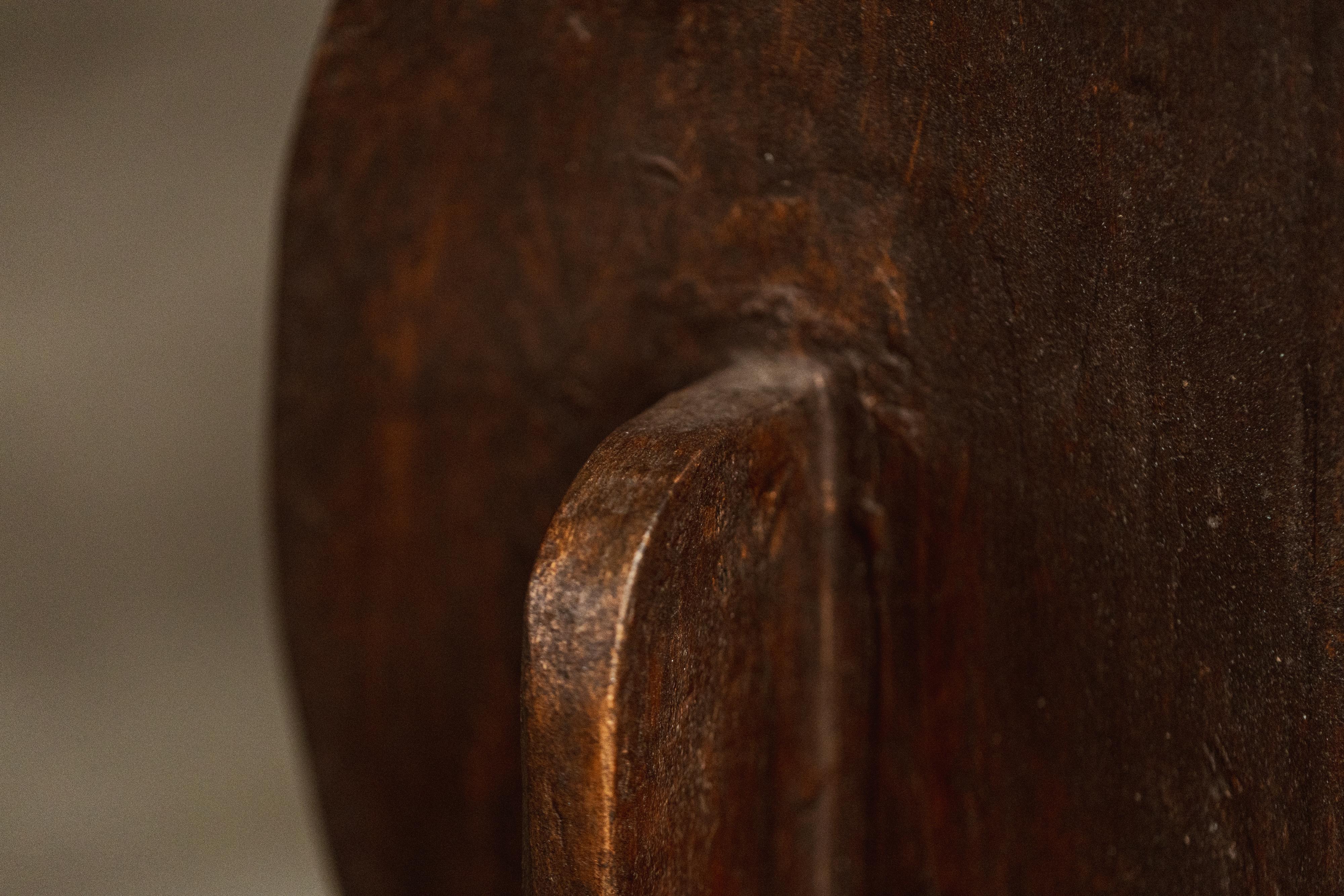 Totem scultoreo in legno verniciato di Aldo Guarnieri, 1970 in vendita 4