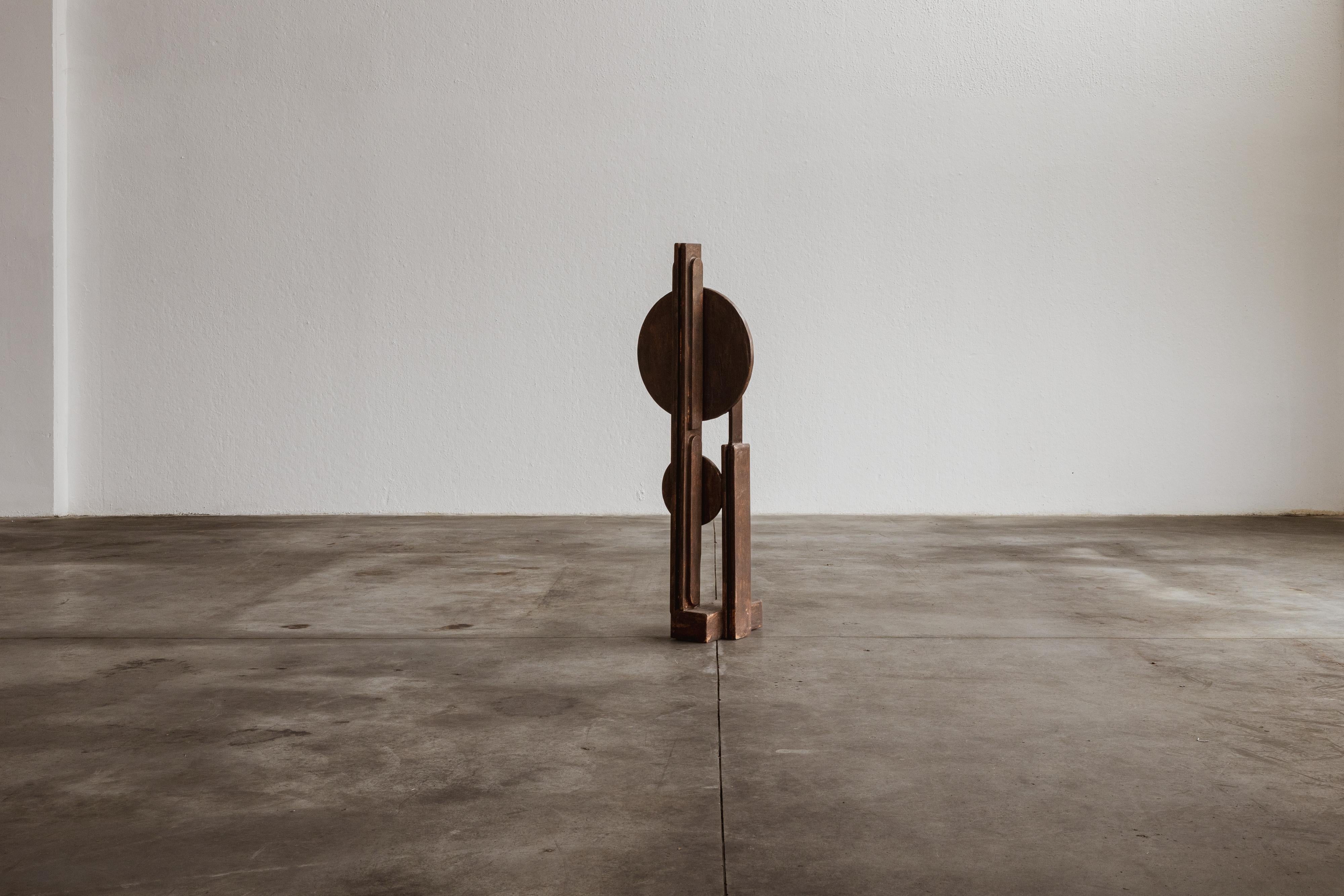 Totem scultoreo in legno verniciato di Aldo Guarnieri, 1970 In condizioni buone in vendita a Lonigo, Veneto