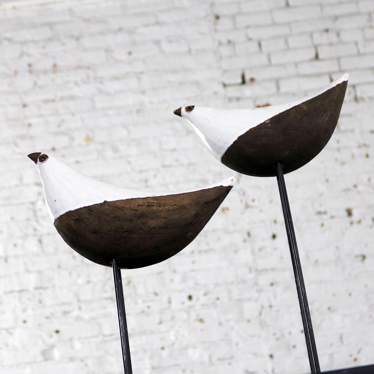 Aldo Londi Bird on Stand, Bitossi for Rosenthal-Netter Mid-Century Modern, Pair In Good Condition In Topeka, KS