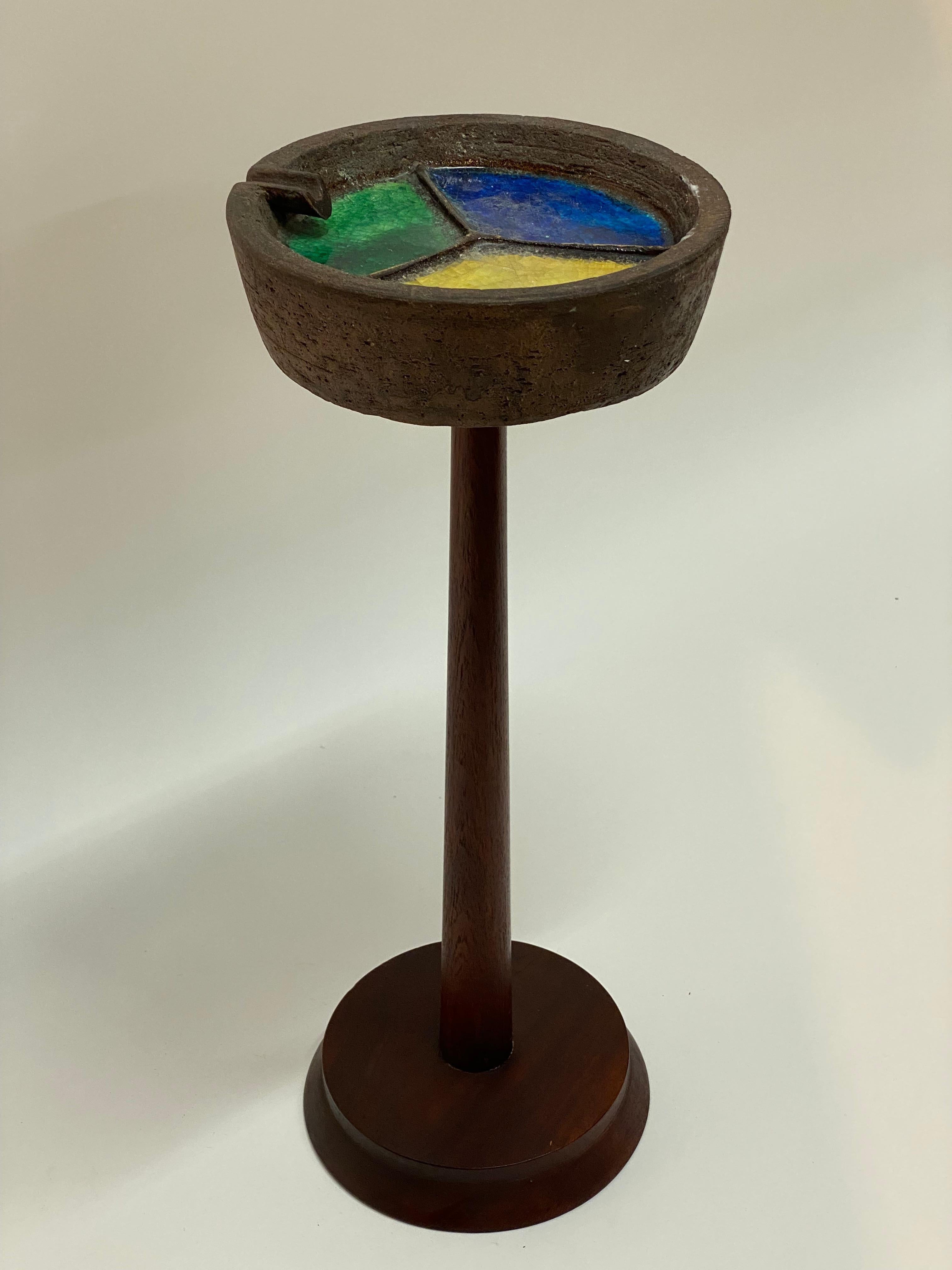 Aldo Londi for Bitossi fused glass decorated ceramic ashtray and walnut stand. Classic 