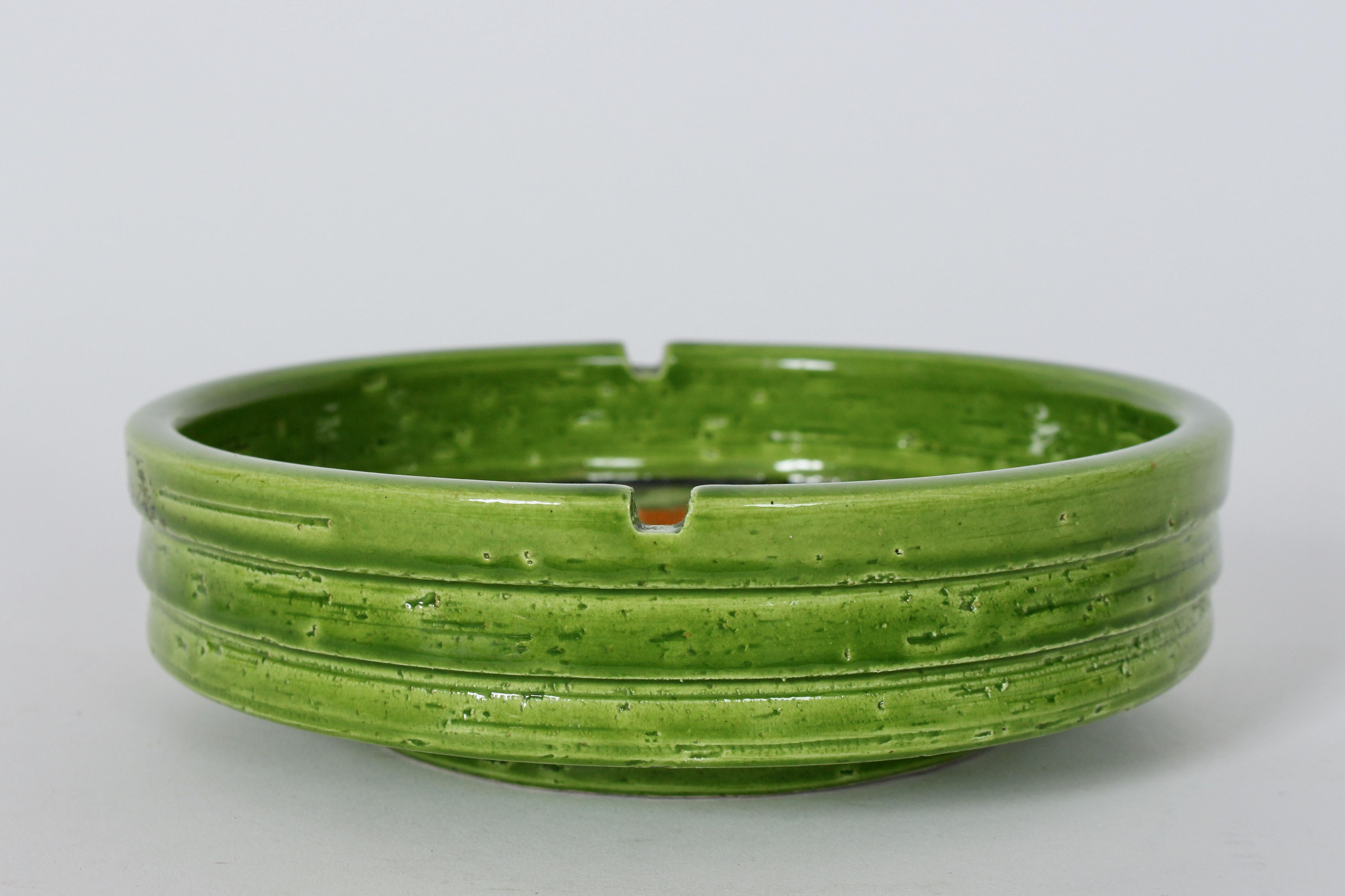 Cenicero de cerámica Aldo Londi Bitossi Primavera Floral Verde y Rojo siglo XX en venta