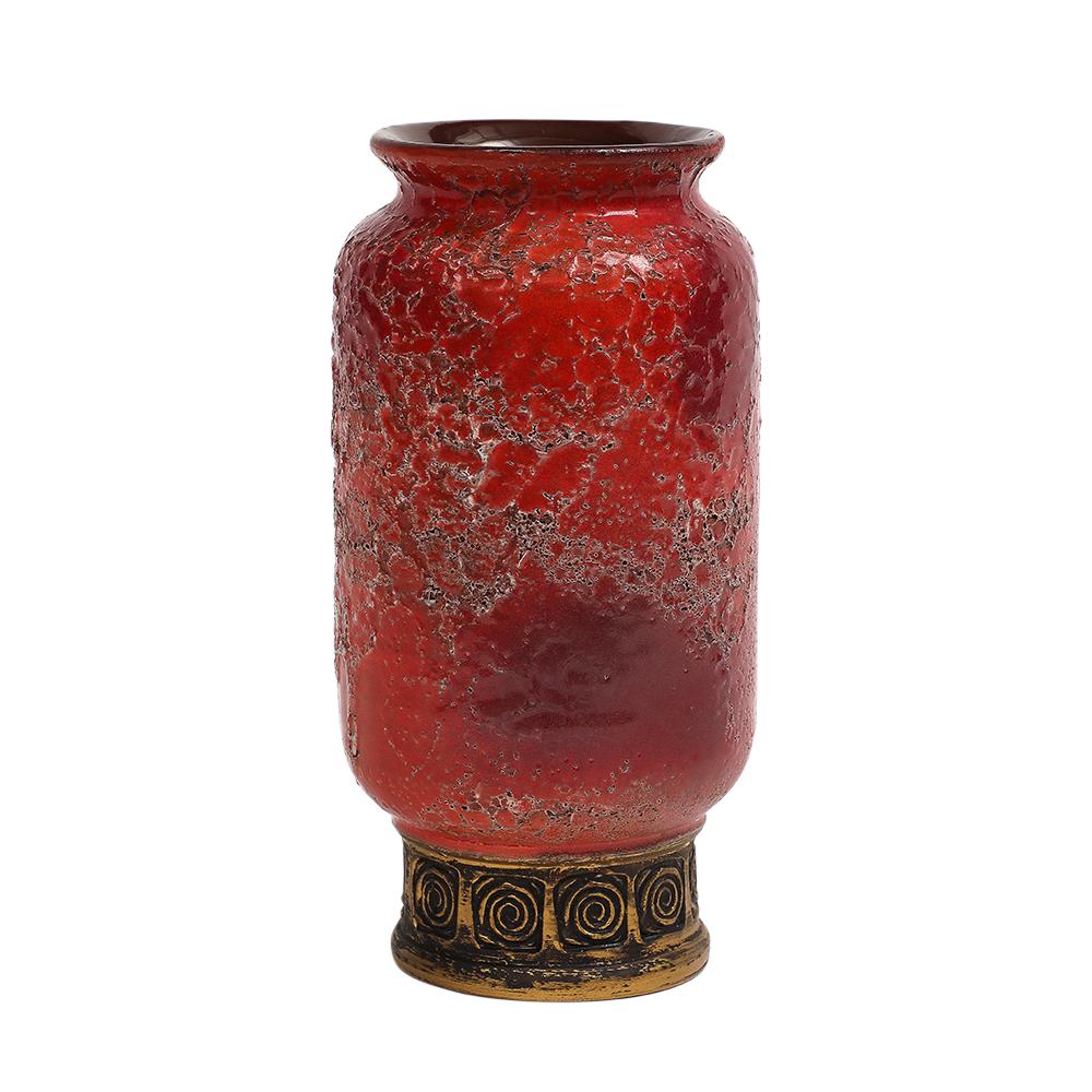 Aldo Londi Bitossi Cinese Vase, Ceramic, Orange, Gold, Signed. Small scale vase with very pleasing visual proportion. Glazed in the Cinese textured red orange, with a gold glazed tapered base, decorated with impressed spiral circles. Signed in black