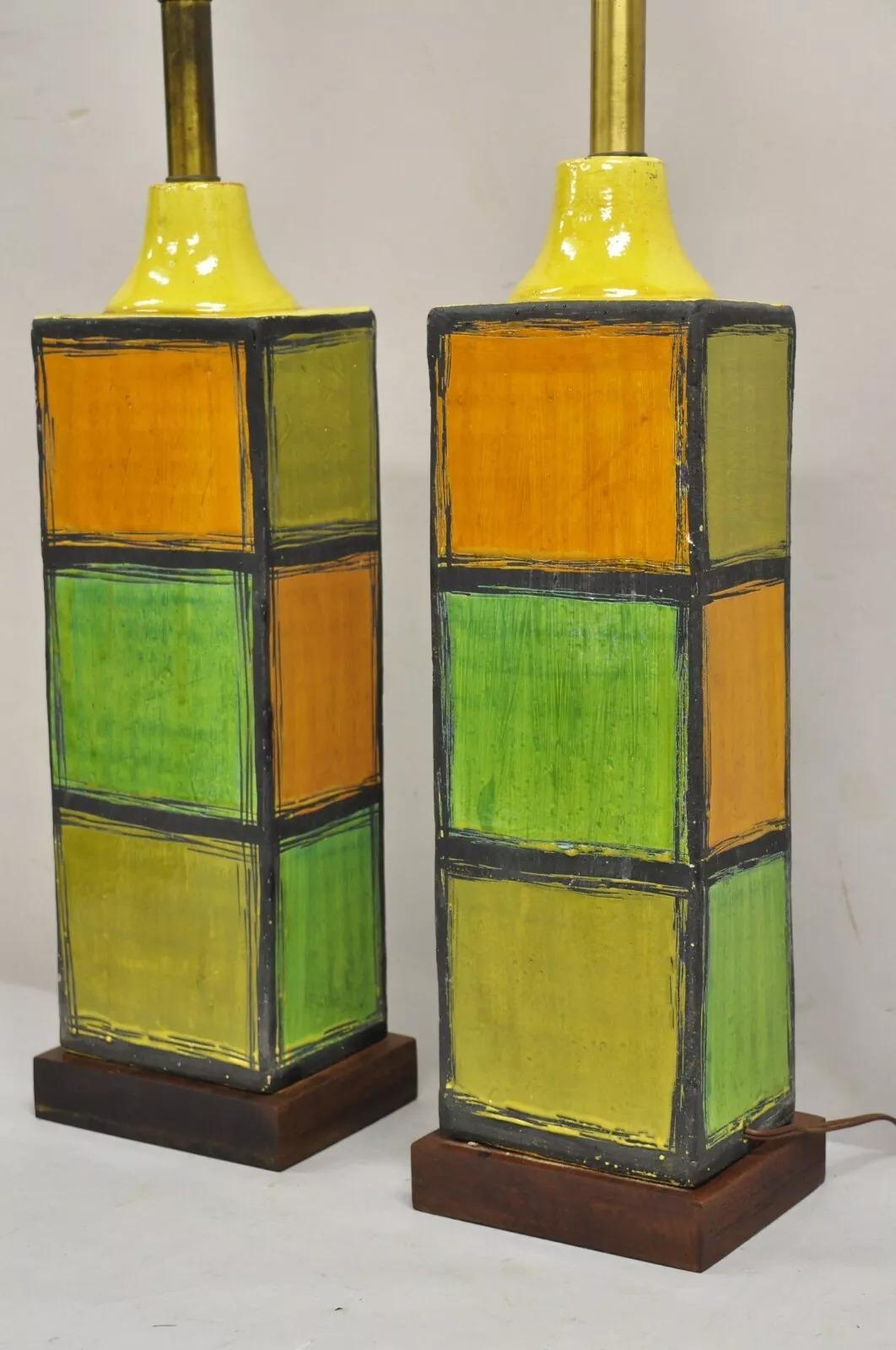 Paar quadratische Keramikvasen-Tischlampen, Aldo Londi Bitossi, Italien, Moderne der Mitte des Jahrhunderts (Unbekannt) im Angebot
