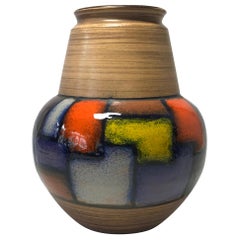 Aldo Londi, Bitossi, Italy, Midcentury Vetrata Series Ceramic Shaped Vase, 1960s