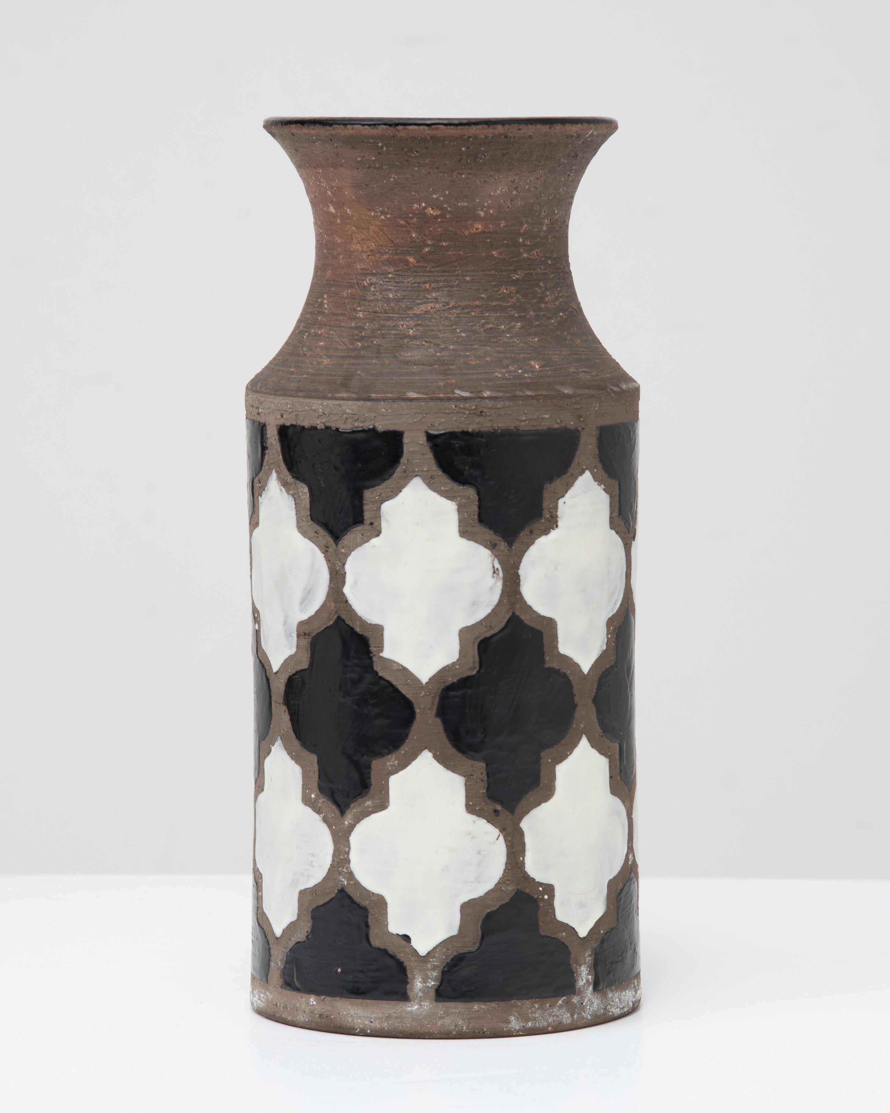 Aldo Londi Bitossi Mid Century Hand Thrown Vase Raymor 8571b Italien im Zustand „Gut“ im Angebot in Forest Grove, PA
