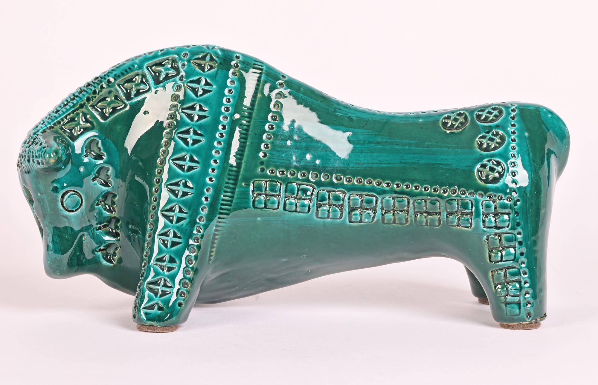 Aldo Londi Bitossi Mid-Century Turquoise Green Glazed Pottery Bull Figure In Good Condition In Bishop's Stortford, Hertfordshire