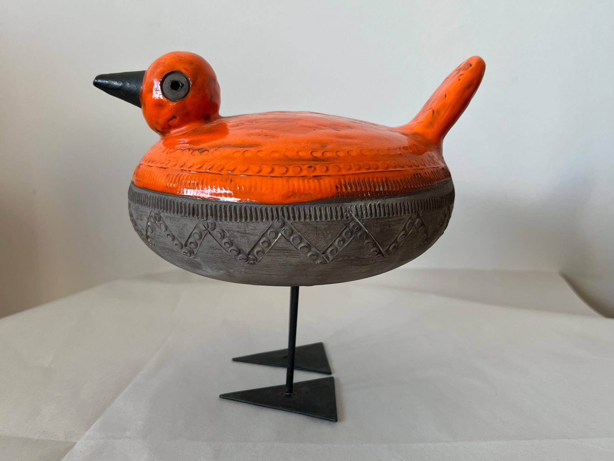 Rare bird (duck) with metal feet by Aldo Londi for Bitossi, ca' 1960's. Handmade. Shiny orange glaze, contrasting with matte gray/brown. 