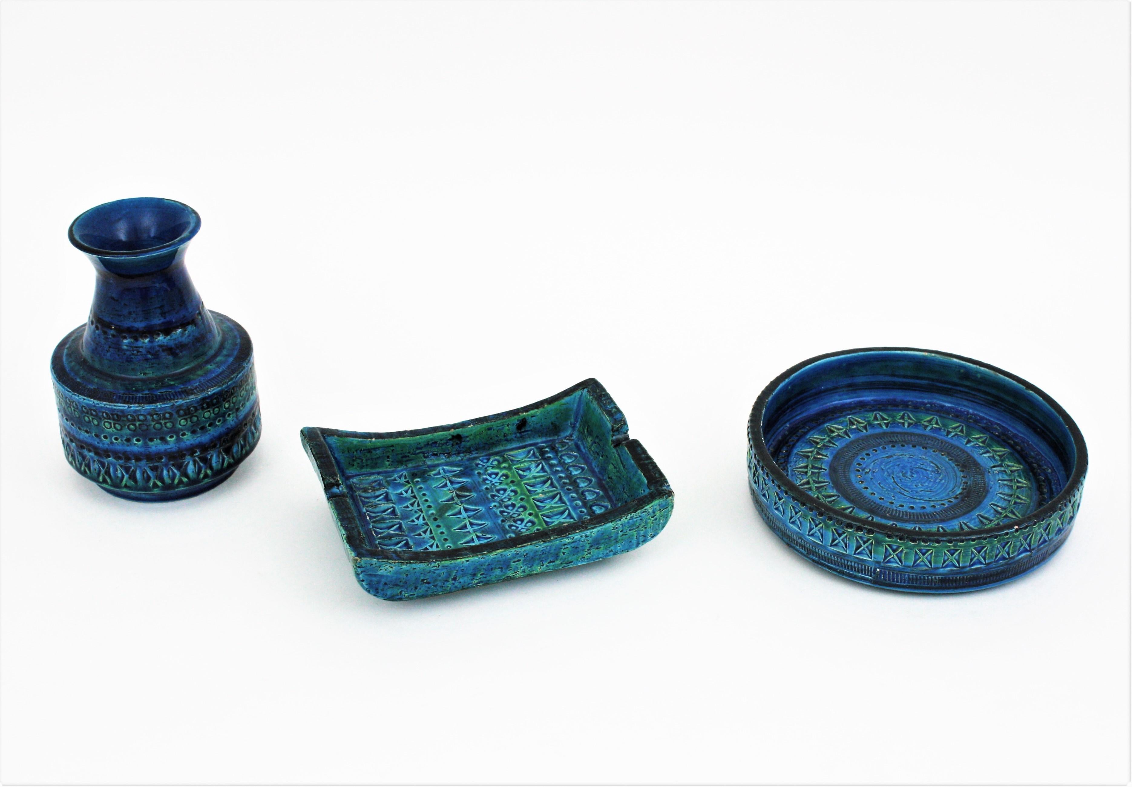 Mid-Century Modern Aldo Londi Bitossi Rimini Blue Glazed Ceramic Rectangular Ashtray Bowl Videpoche For Sale