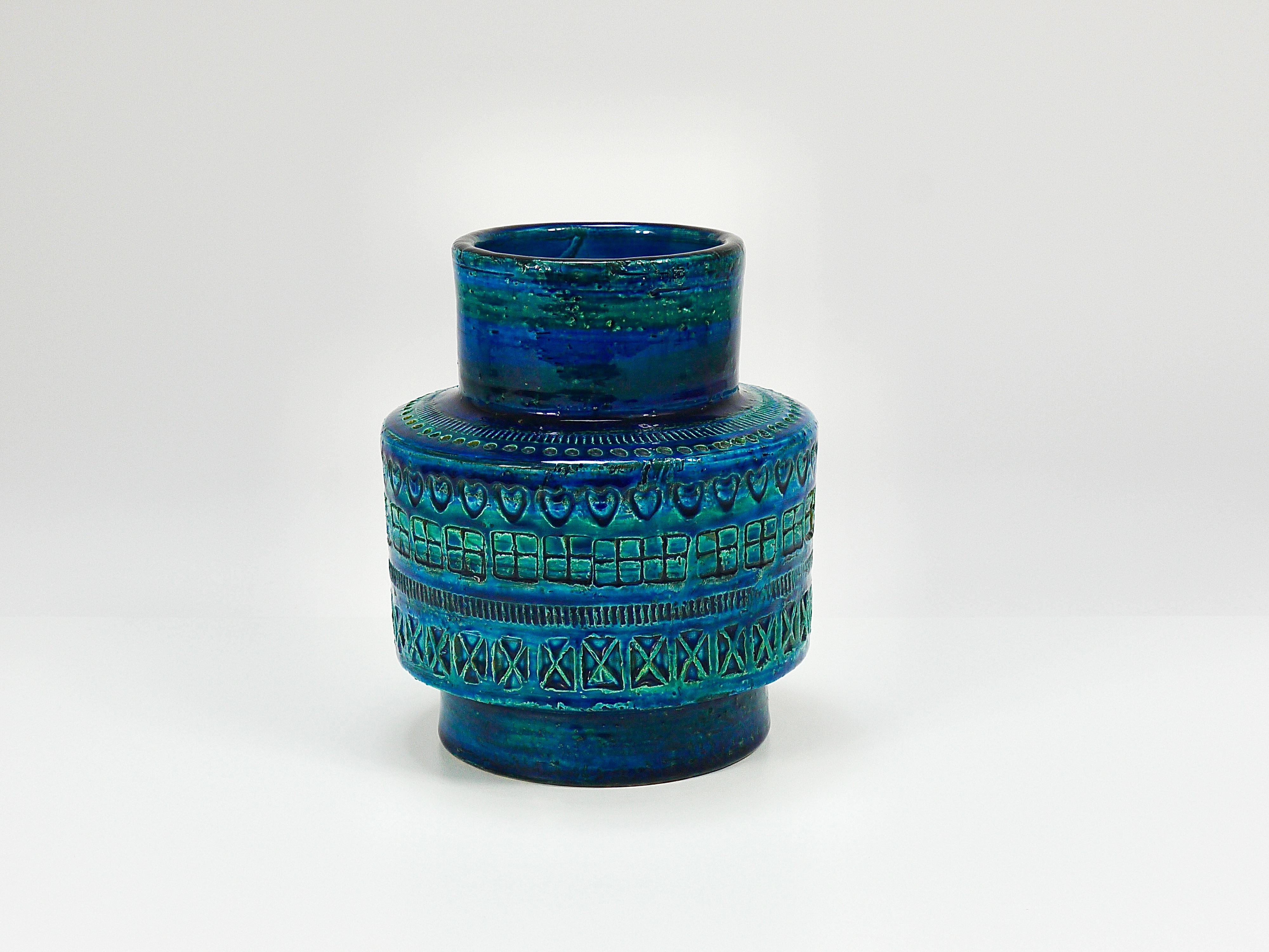 Italian Aldo Londi Bitossi Rimini Blue Glazed Mid-Century Ceramic Vase, Italy, 1950s