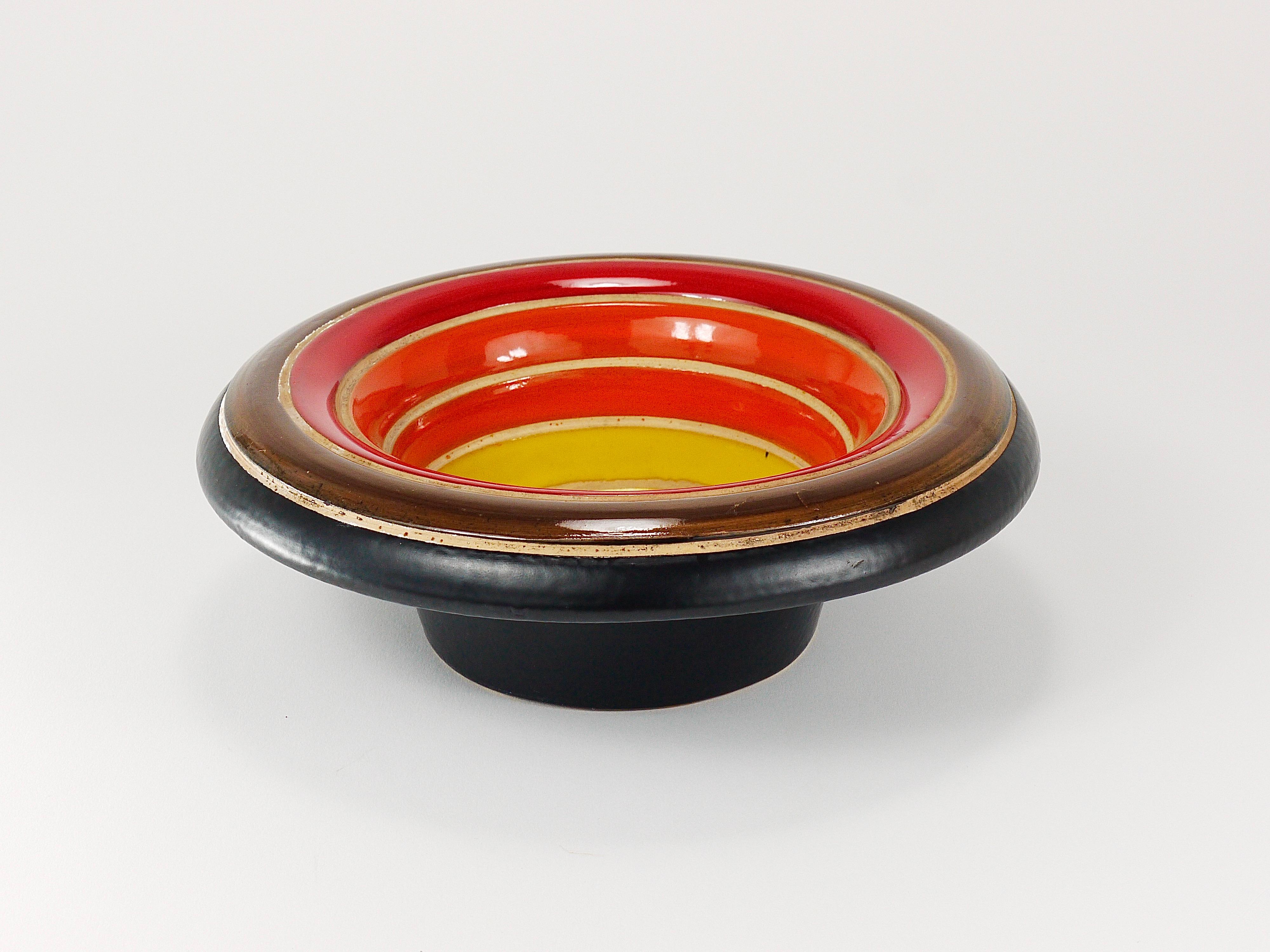 Bol de centre de table en céramique rayé du milieu du siècle dernier, Aldo Londi Bitossi, Italie, années 1960 en vente 4