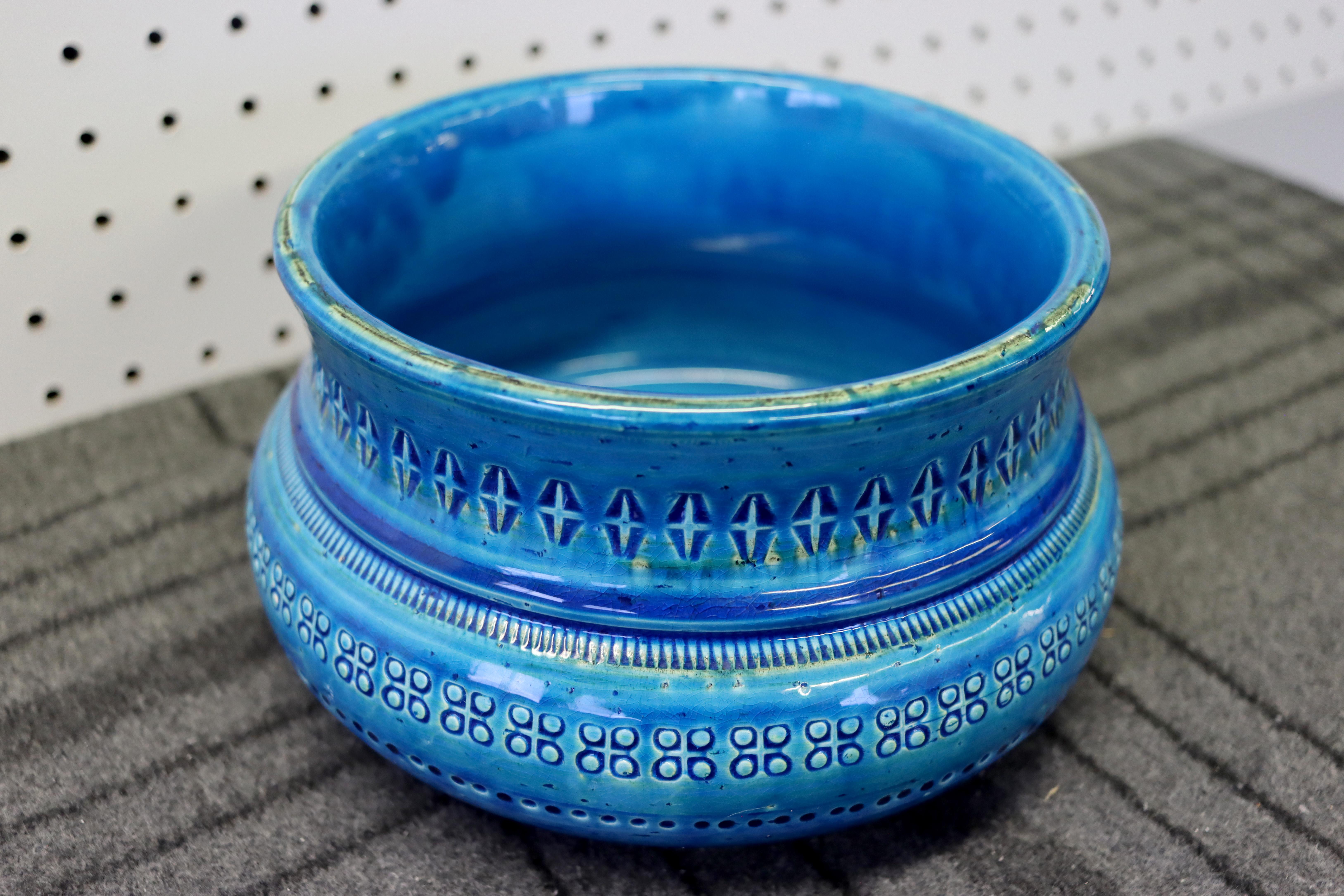 Mid-Century Modern Aldo Londi Flavia Bitossi Rimini Blue Italian Ceramic Bowl