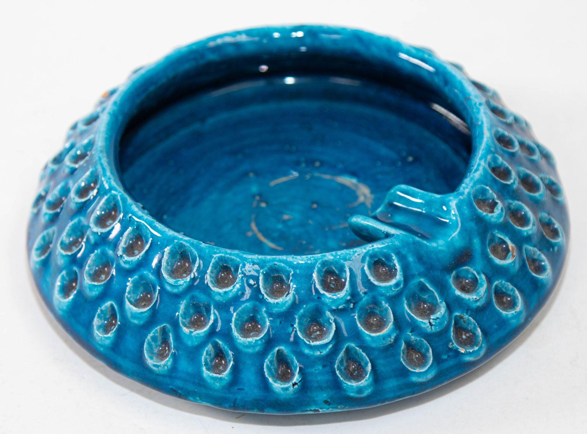 20th Century Aldo Londi for Bitossi Remini Blue Ceramic Ashtray Handcrafted in Italy For Sale