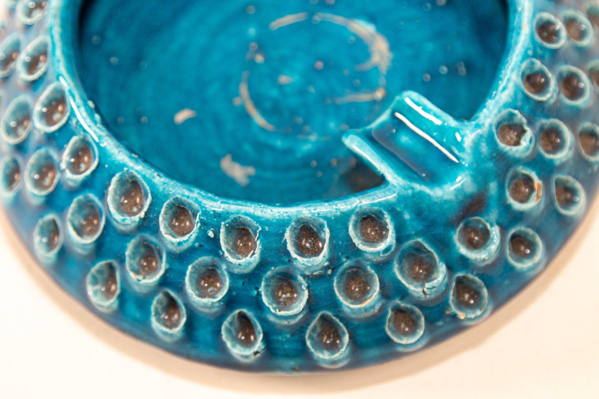 Aschenbecher aus blauer Keramik von Aldo Londi für Bitossi, handgefertigt in Italien (Moderne der Mitte des Jahrhunderts) im Angebot