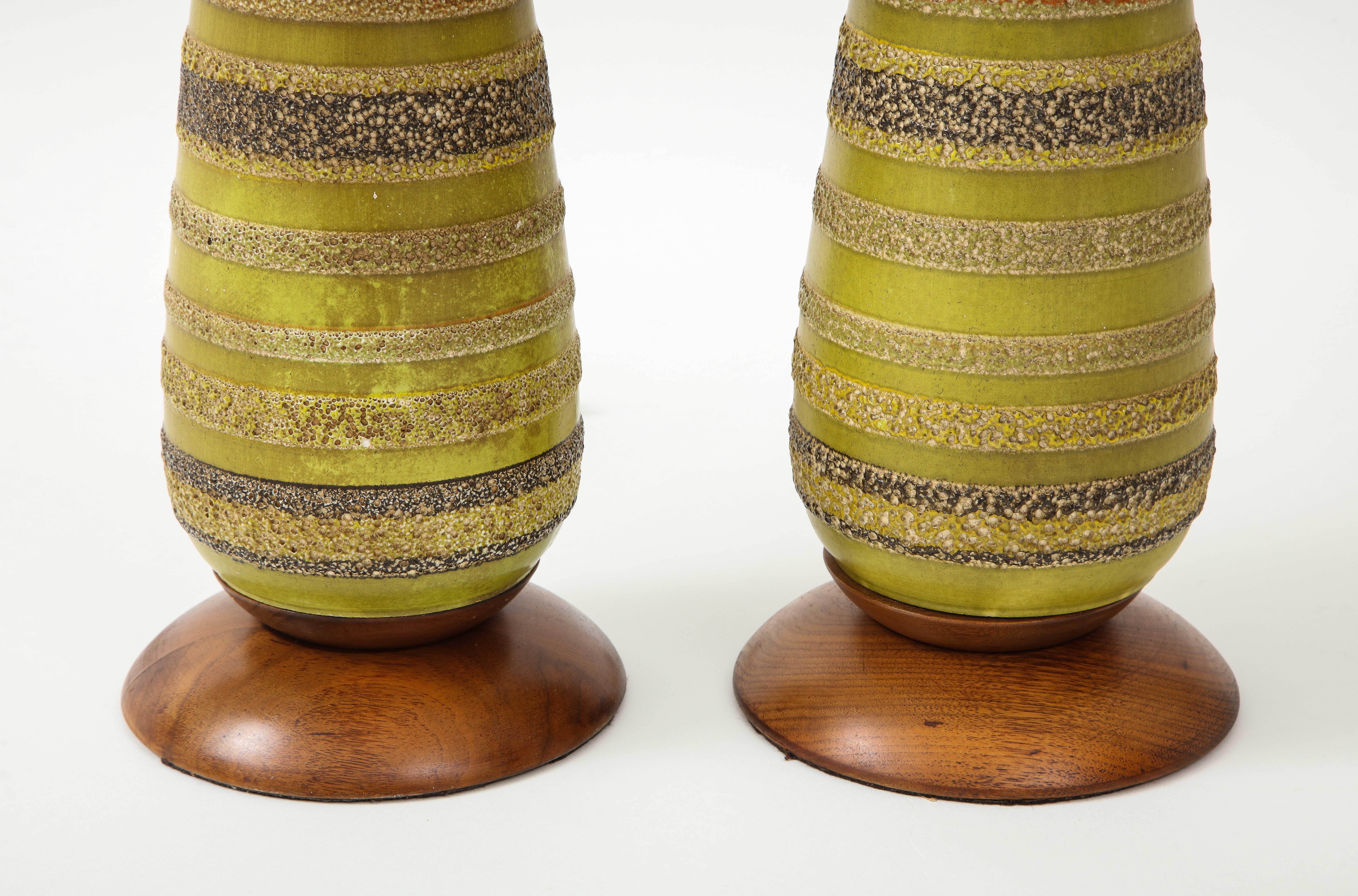 Mid-Century Modern Aldo Londi for Bitossi Ceramic and Walnut Table Lamps