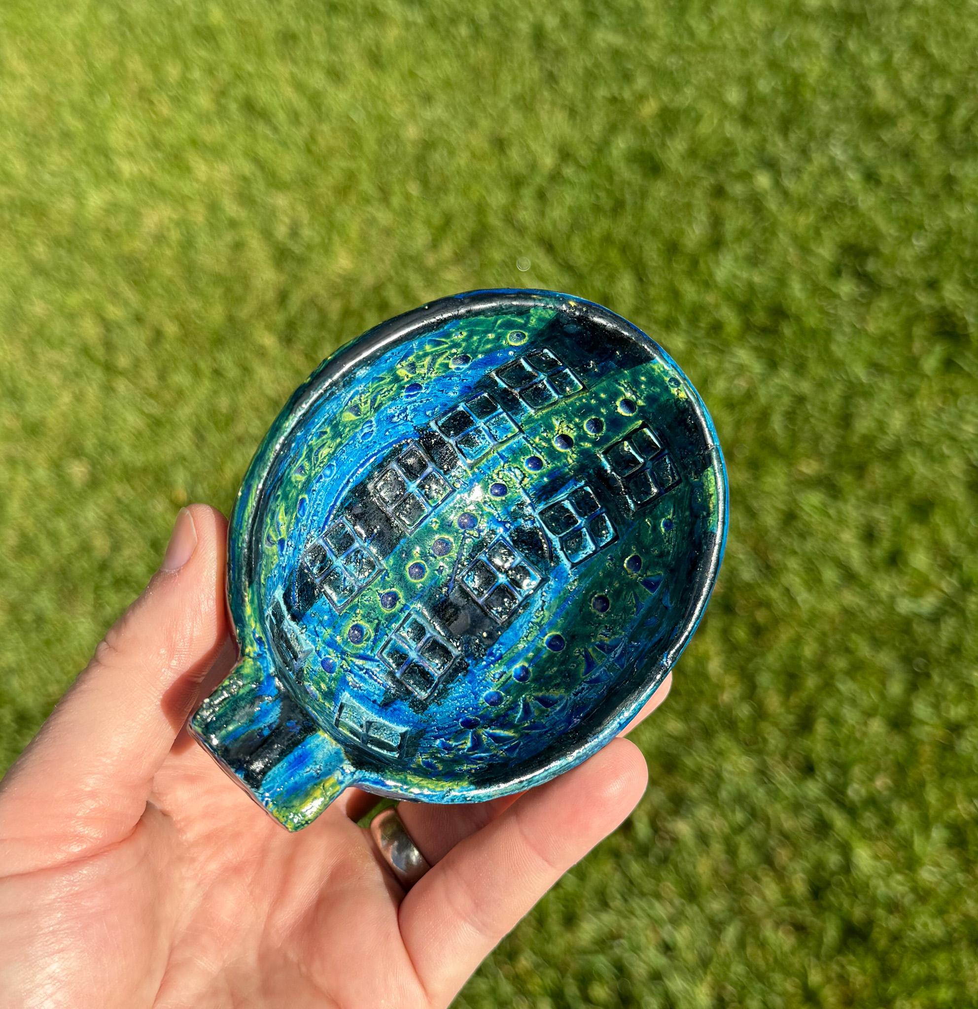 Aldo Londi for Bitossi Ceramic Rimini Blu Bowl / Ashtray, Italy c.1965 For Sale 7