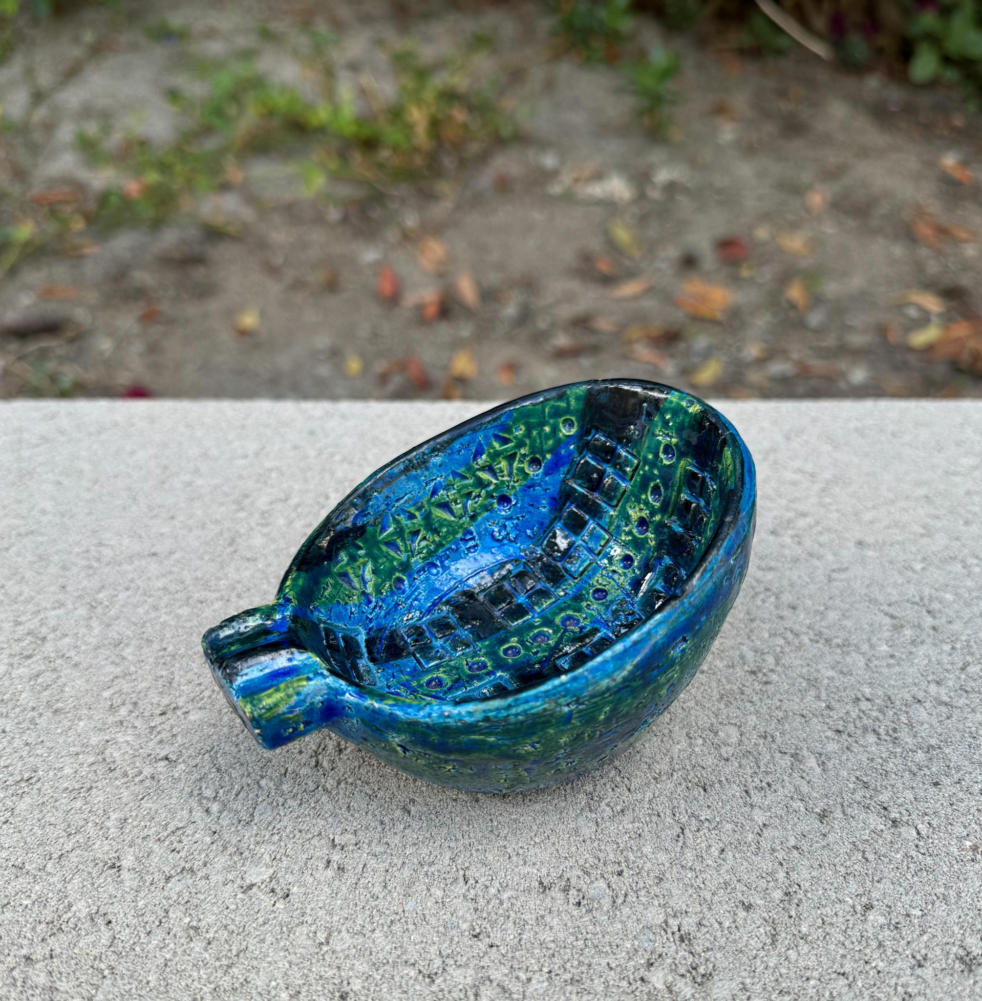 Italian Aldo Londi for Bitossi Ceramic Rimini Blu Bowl / Ashtray, Italy c.1965 For Sale