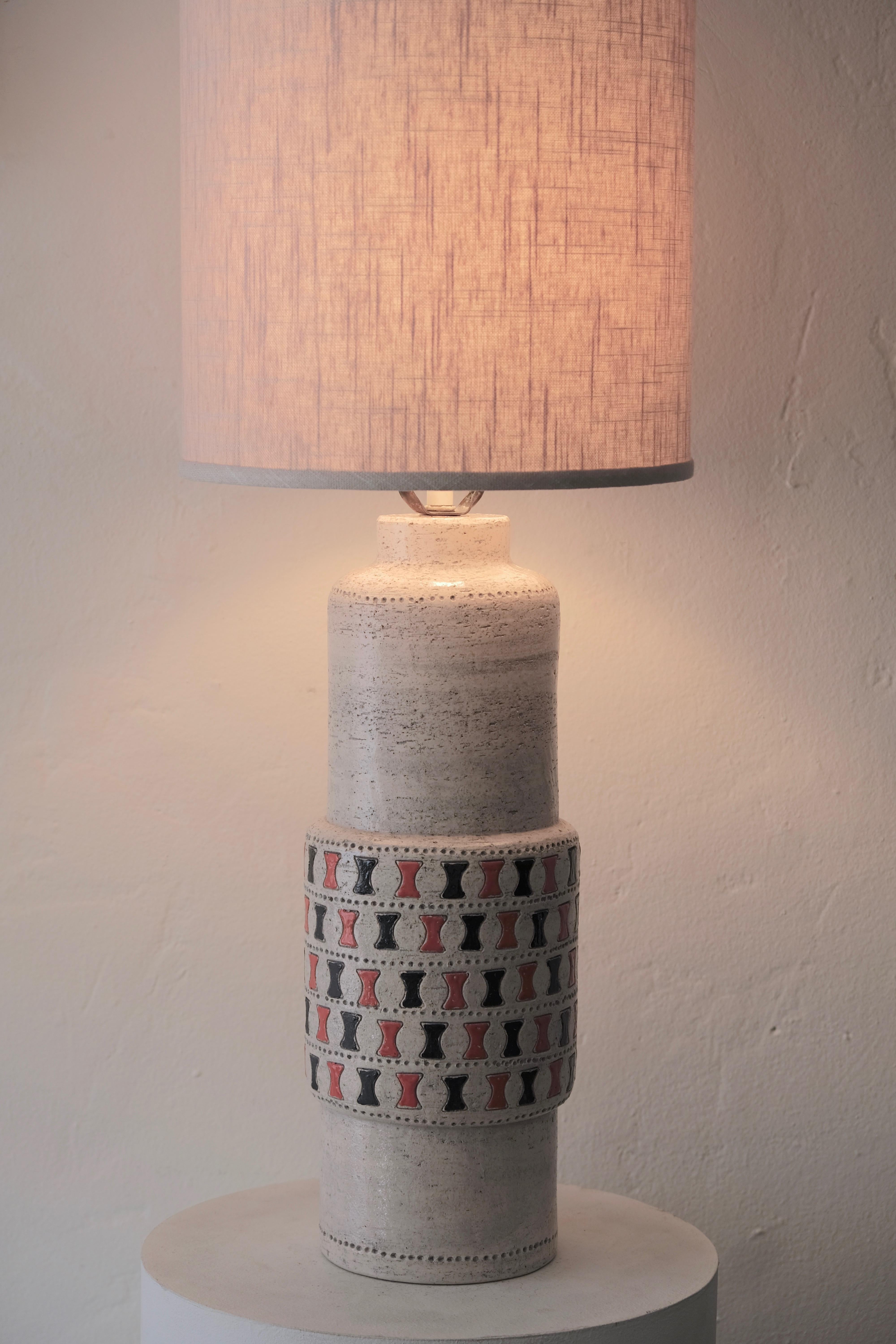 Aldo Londi for Bitossi Ceramic Table Lamp For Sale 1