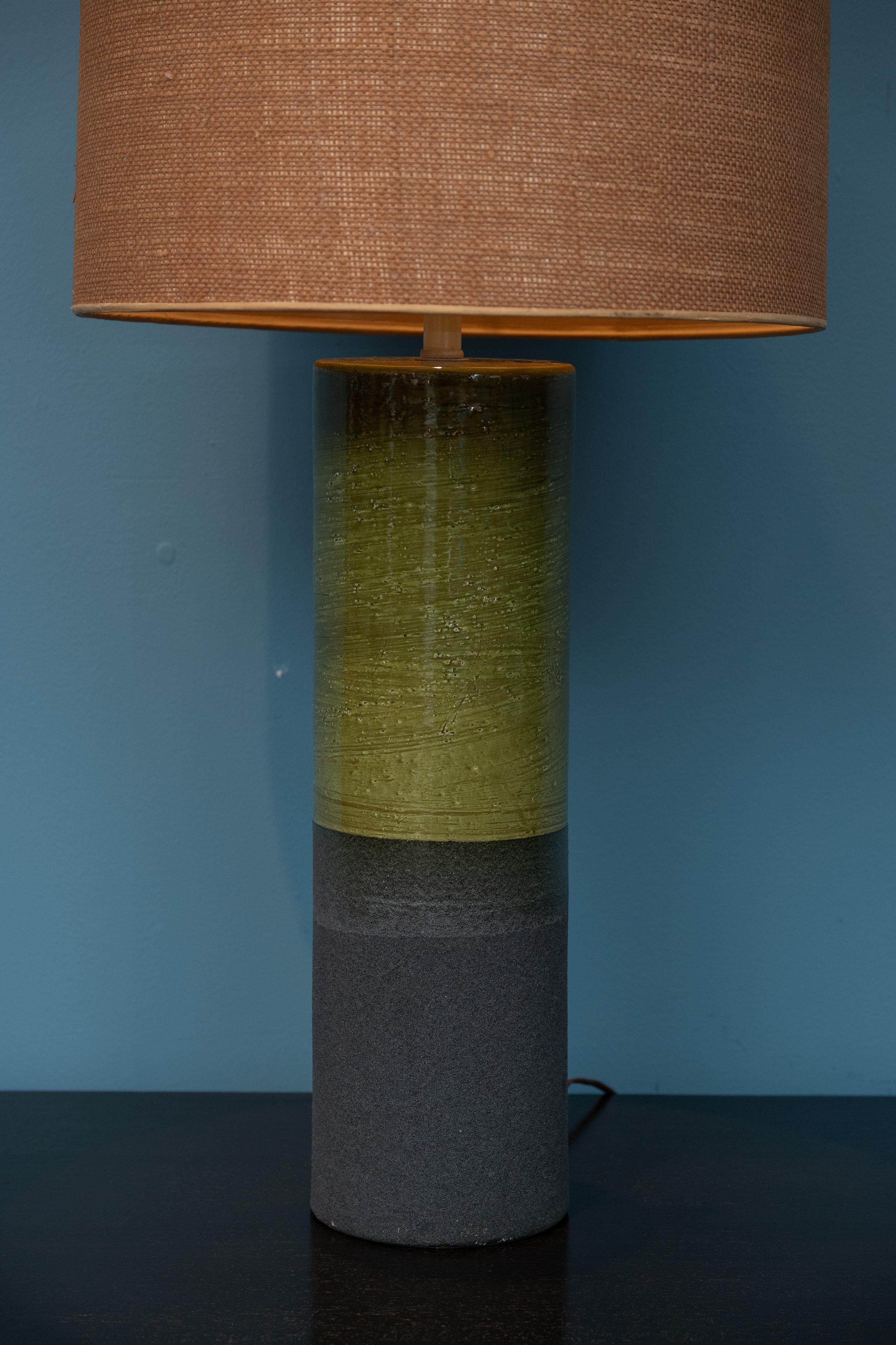 Mid-Century Modern Aldo Londi for Bitossi Ceramic Table Lamp, Italy For Sale