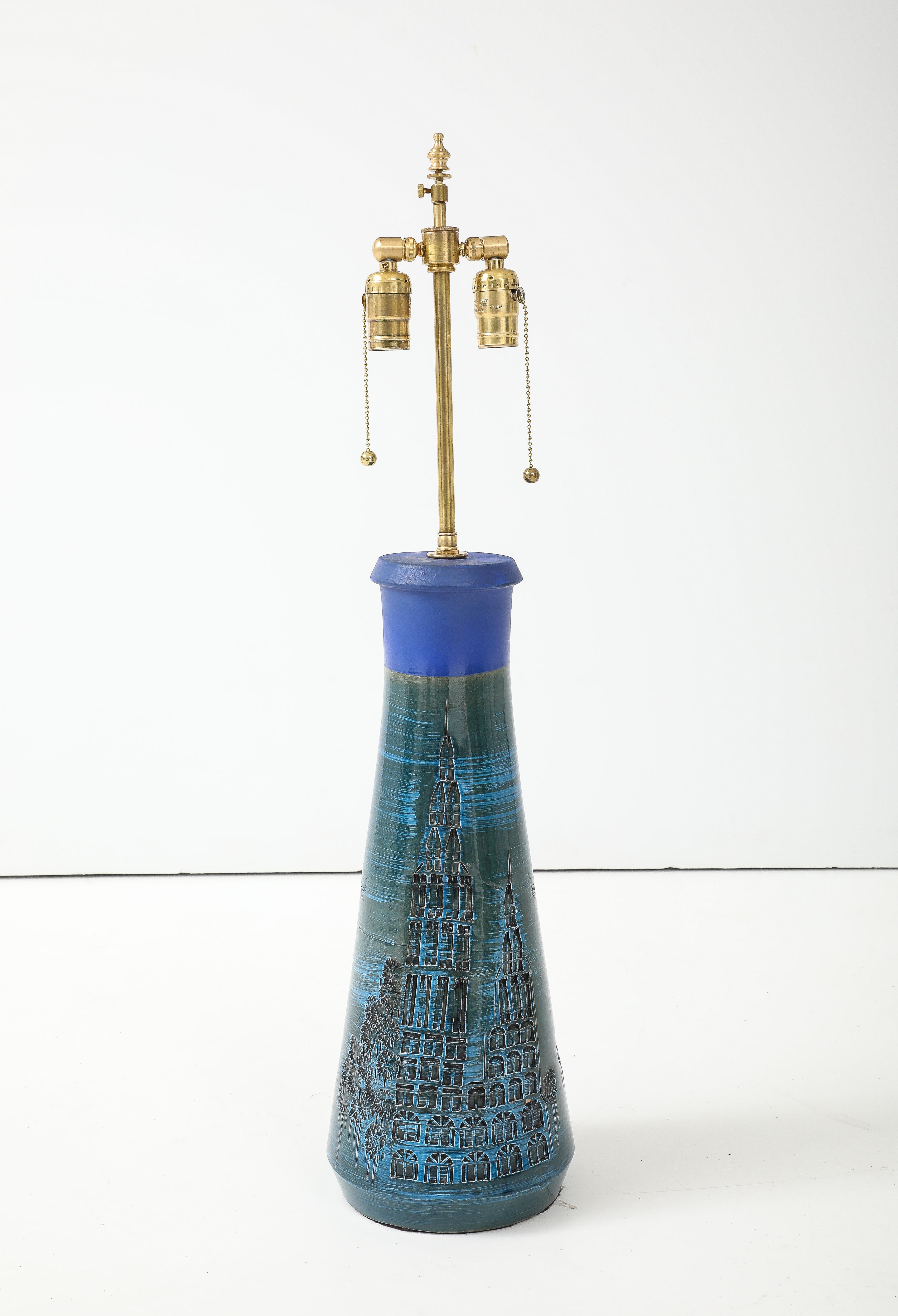 Aldo Londi For Bitossi Cityscape Table Lamp In Good Condition For Sale In New York, NY