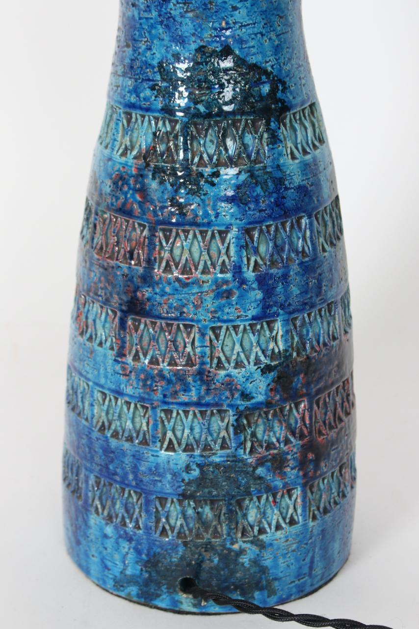 Aldo Londi for Bitossi Incised Rimini Blue Toned Pottery Table Lamp, 1950's For Sale 9