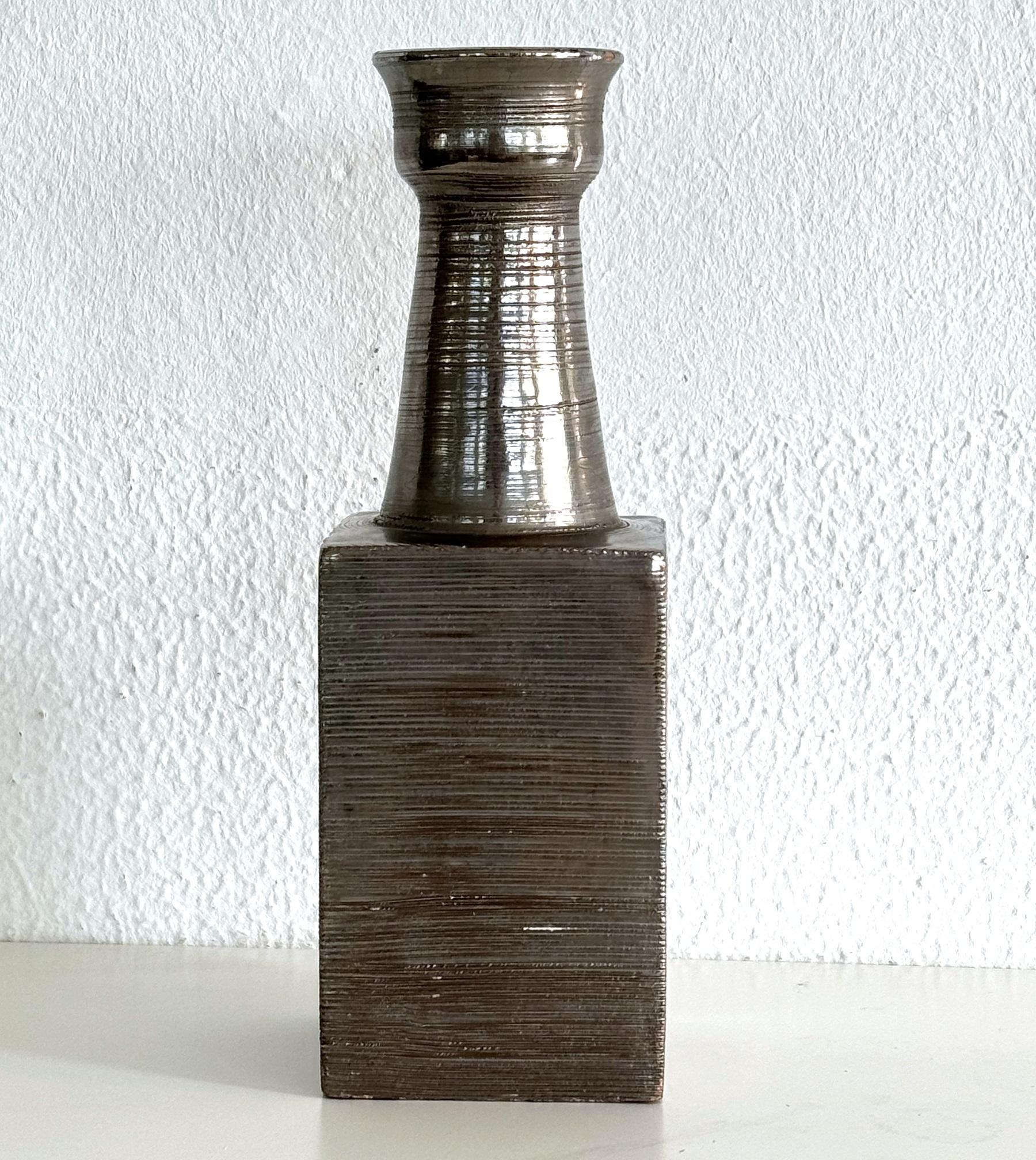 Aldo Londi pour Bitossi Vase en céramique italien du milieu du siècle, années 1960 Bon état - En vente à Morazzone, Varese