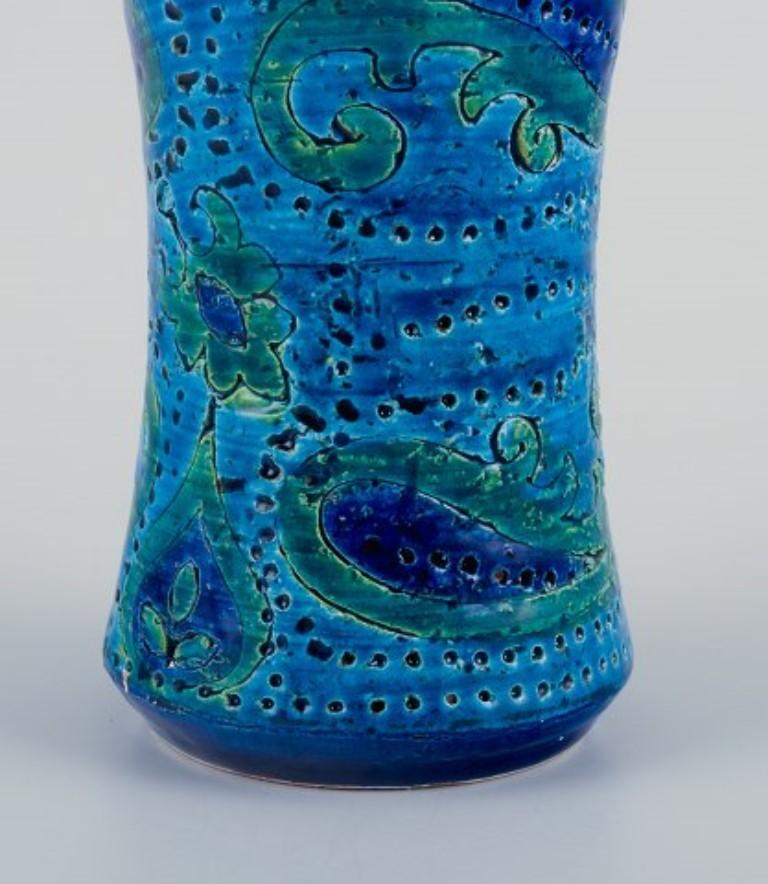 Italian Aldo Londi for Bitossi, Italy, ceramic vase in azure blue glaze. 1960s/70s For Sale
