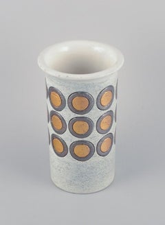 Aldo Londi for Bitossi, Italy. Large "Ikano" ceramic vase in retro style.