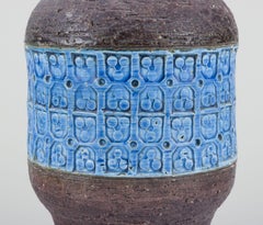 Aldo Londi für Bitossi, Italien. Große Vase aus blau glasierter Rimini-Keramik.