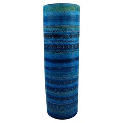 Aldo Londi for Bitossi. Large Cylindrical Vase in Rimini-Blue Glazed Ceramics