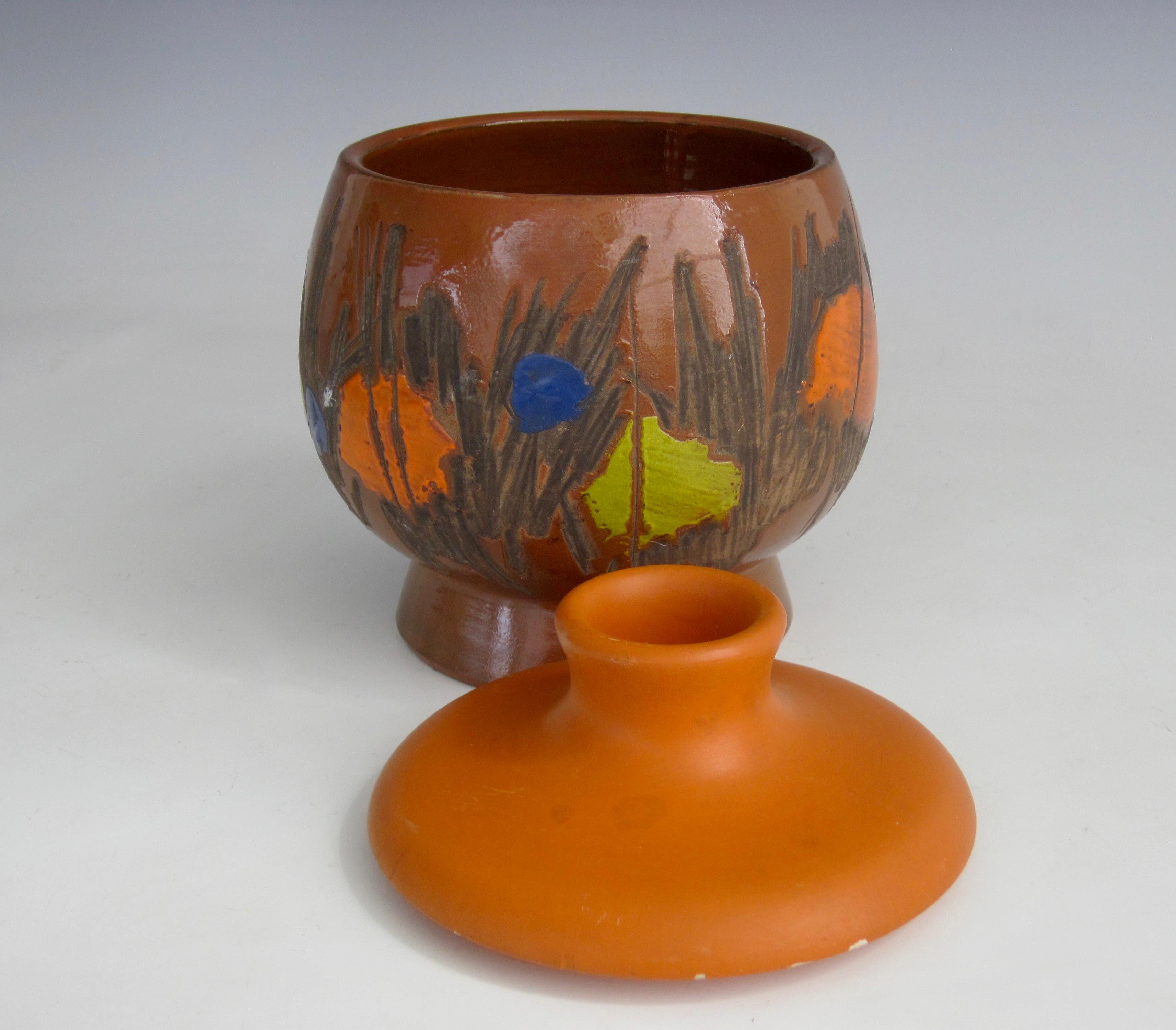 Bitossi for Raymor Lidded Pedestal Jar, 1960's For Sale 4