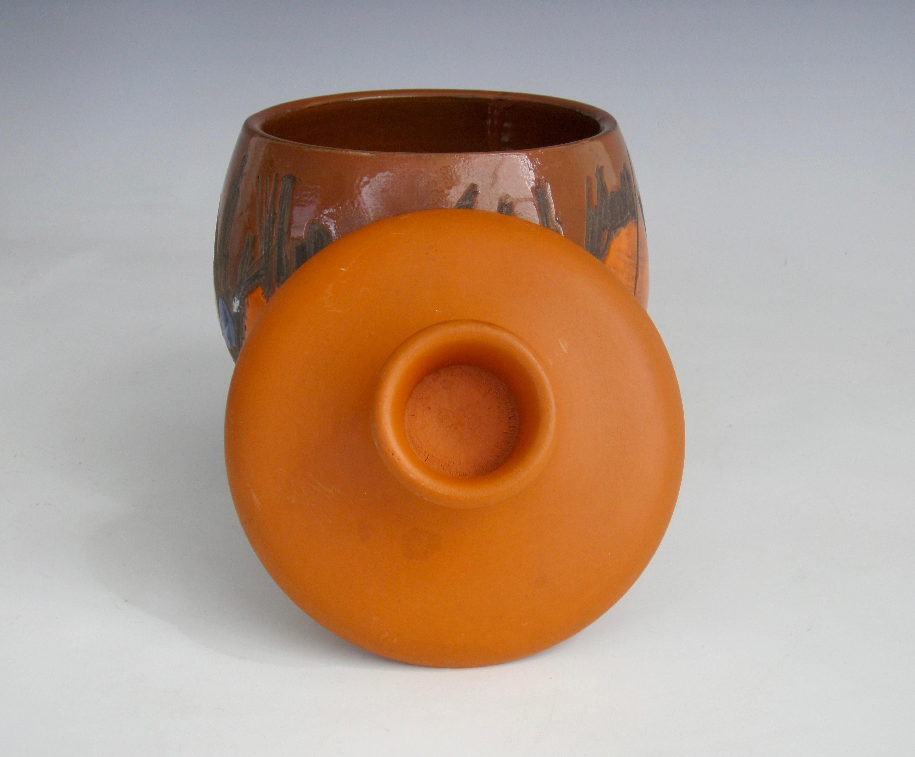 Bitossi for Raymor Lidded Pedestal Jar, 1960's For Sale 5