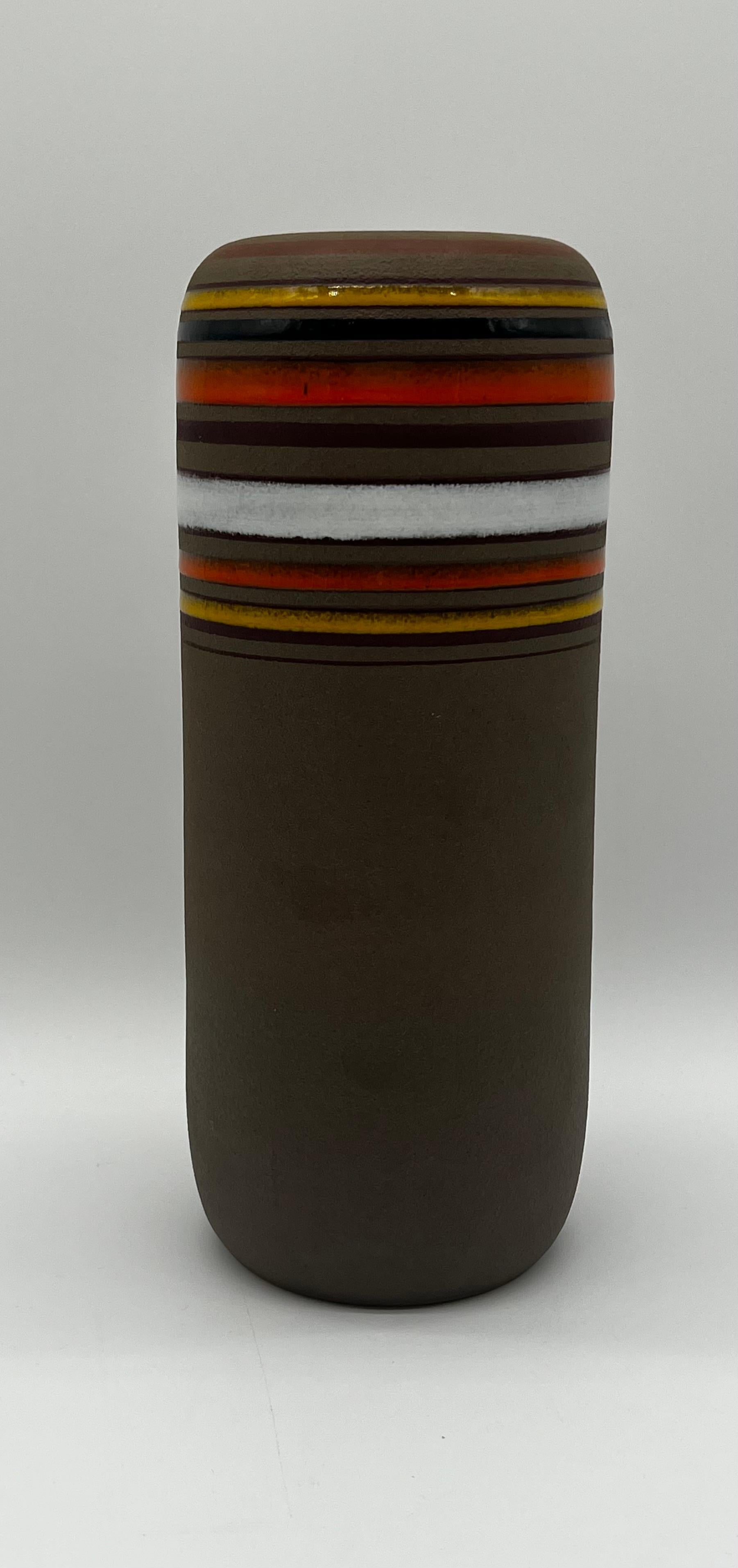 Aldo Londi per Bitossi Vaso in ceramica italiana del Medioevo In condizioni buone in vendita a New York, NY