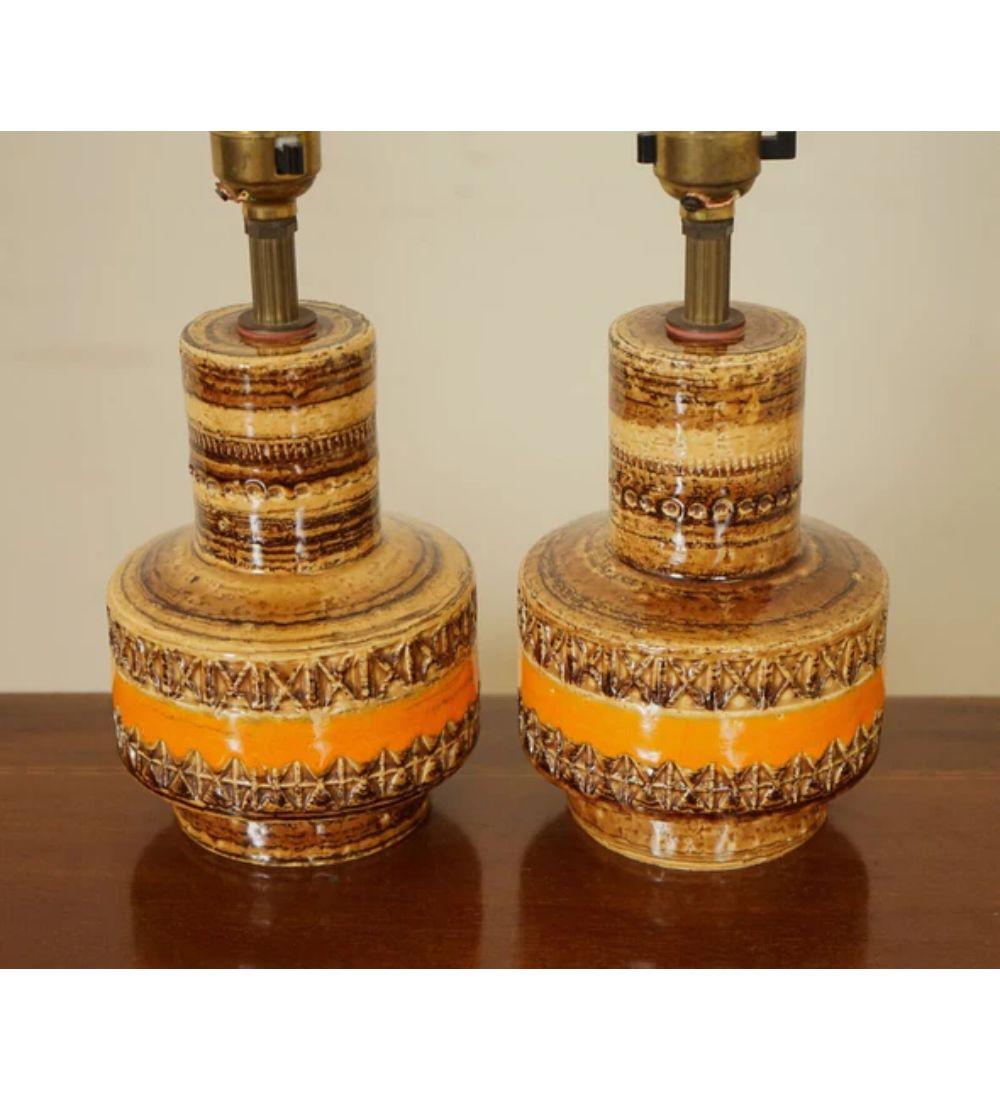 Hand-Crafted Aldo Londi for Bitossi Pair of Italian Orange & Brown Ceramic Lamps For Sale