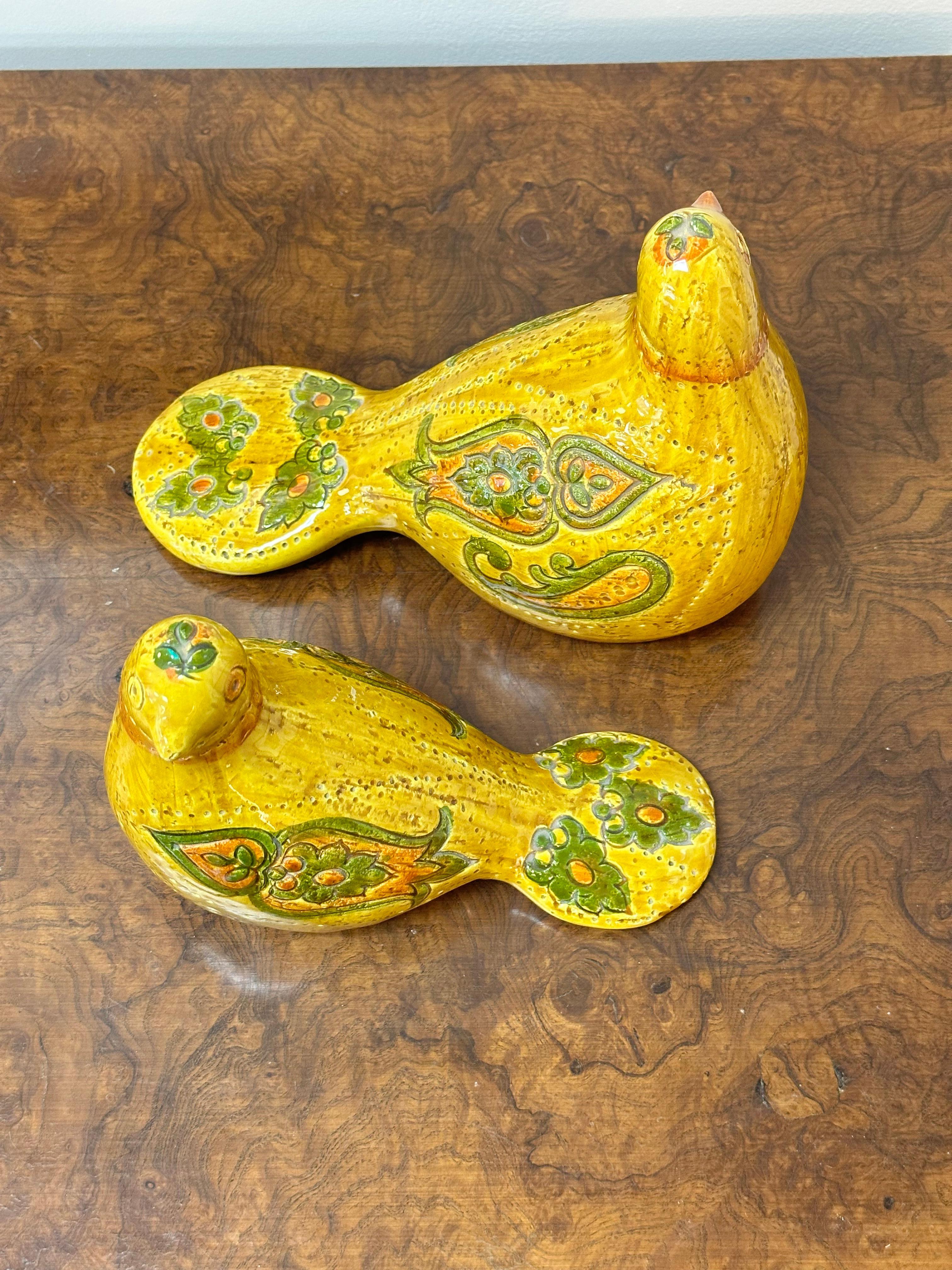 Italian Aldo Londi for Bitossi Pottery Doves, a pair (marked Rosenthal Netter) For Sale