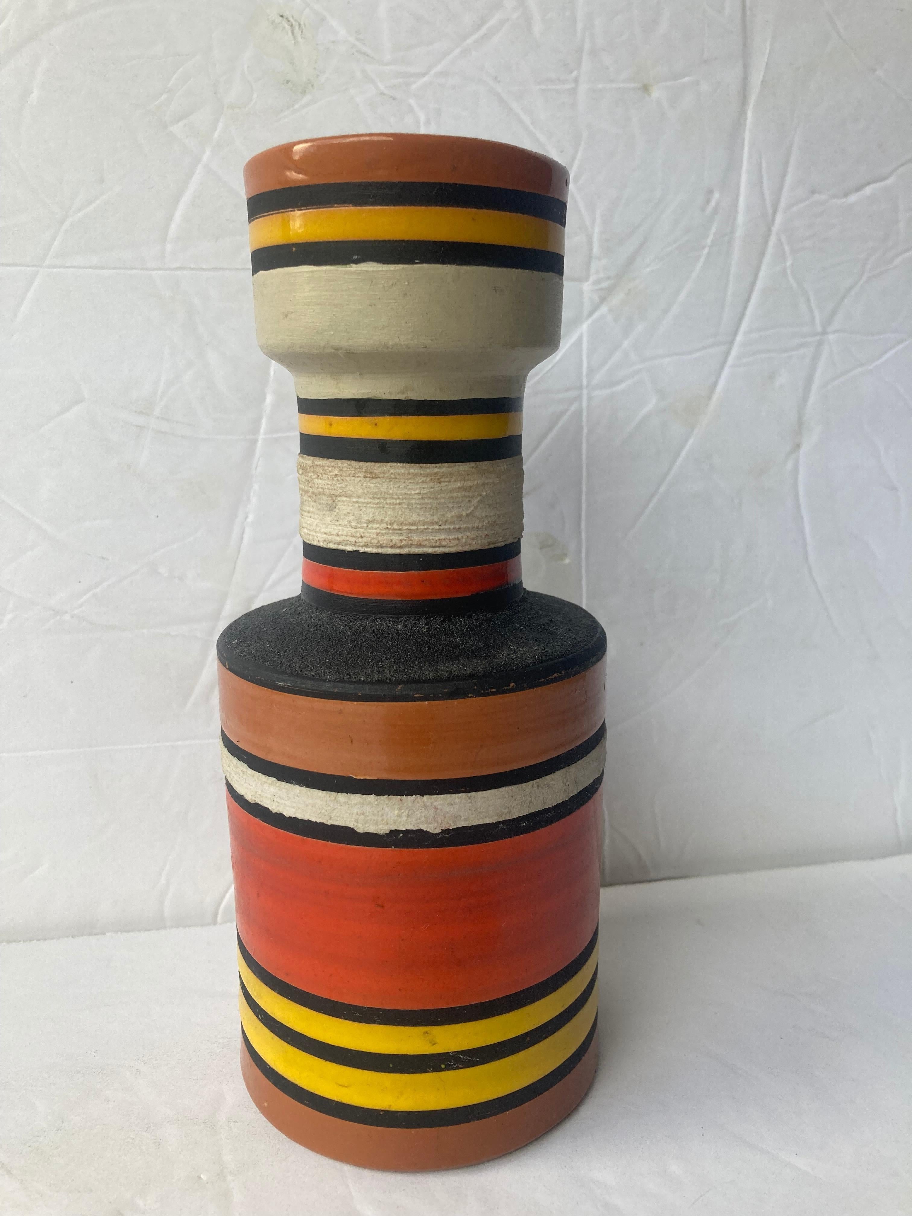 Hand-Crafted Aldo Londi for Bitossi, Raymor Cambogia Pottery/Ceramic Vase