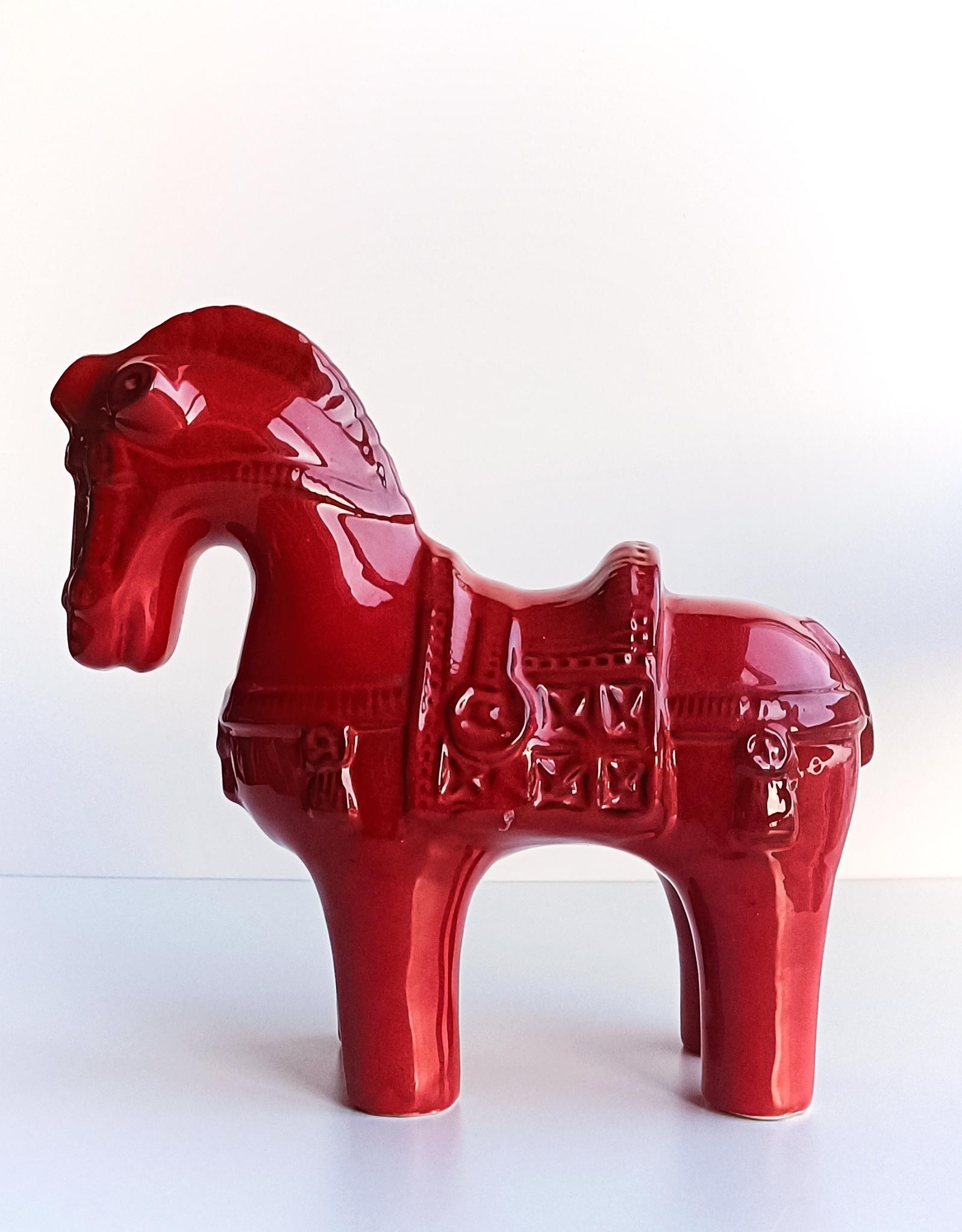 red horse pottery