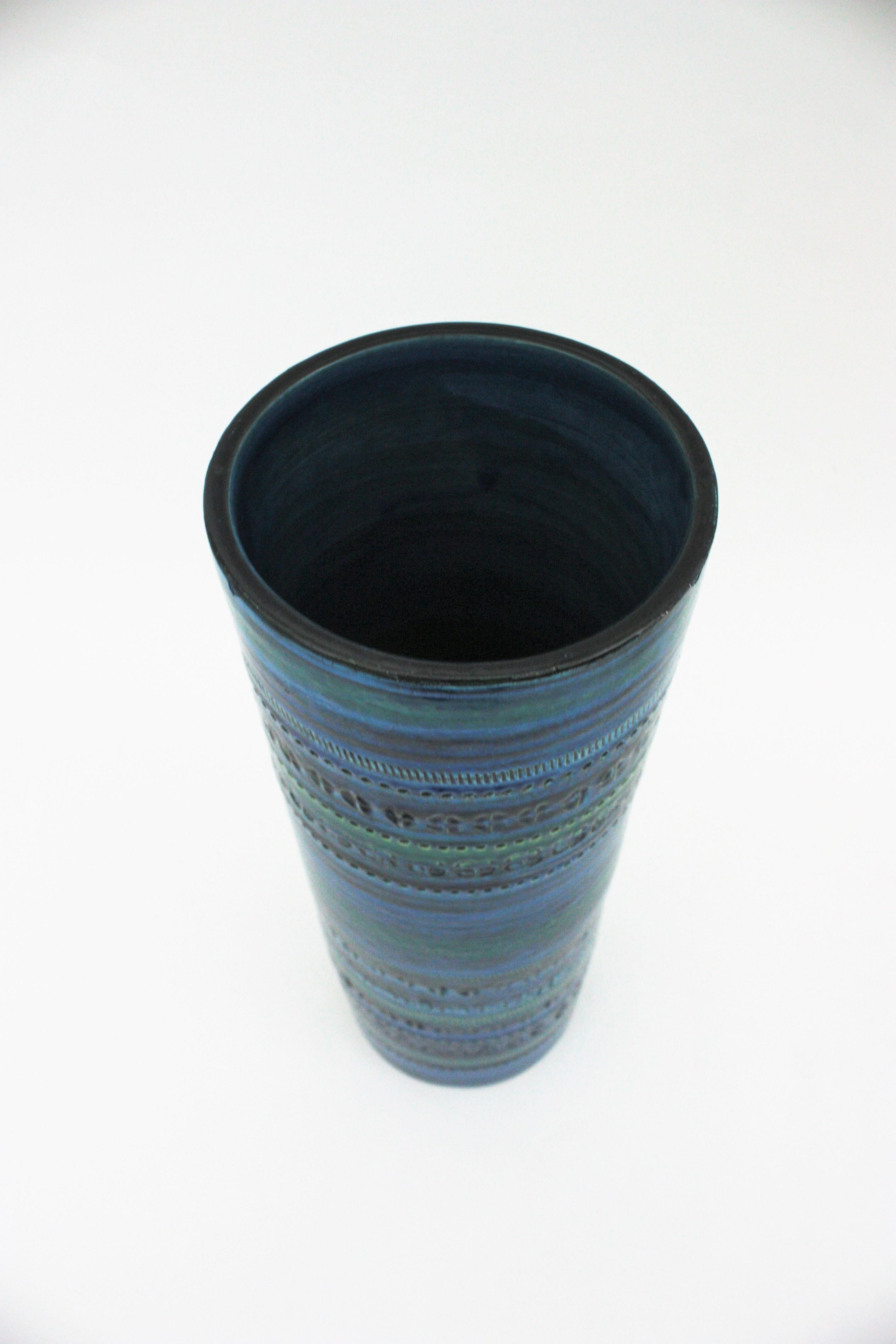 Vase XL en céramique émaillée bleue Aldo Londi Bitossi, Italie, années 1960 en vente 4