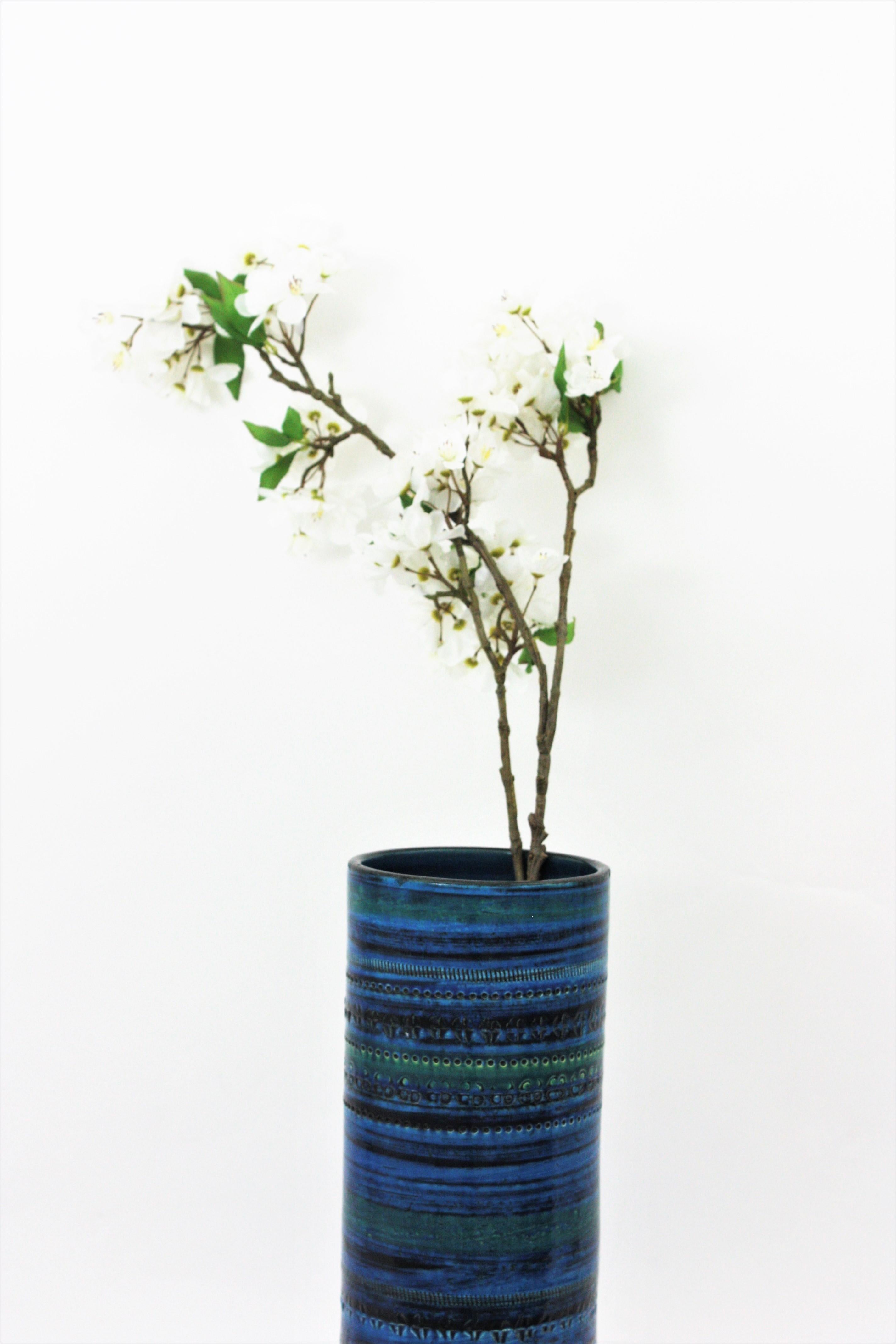 Céramique Vase XL en céramique émaillée bleue Aldo Londi Bitossi, Italie, années 1960 en vente
