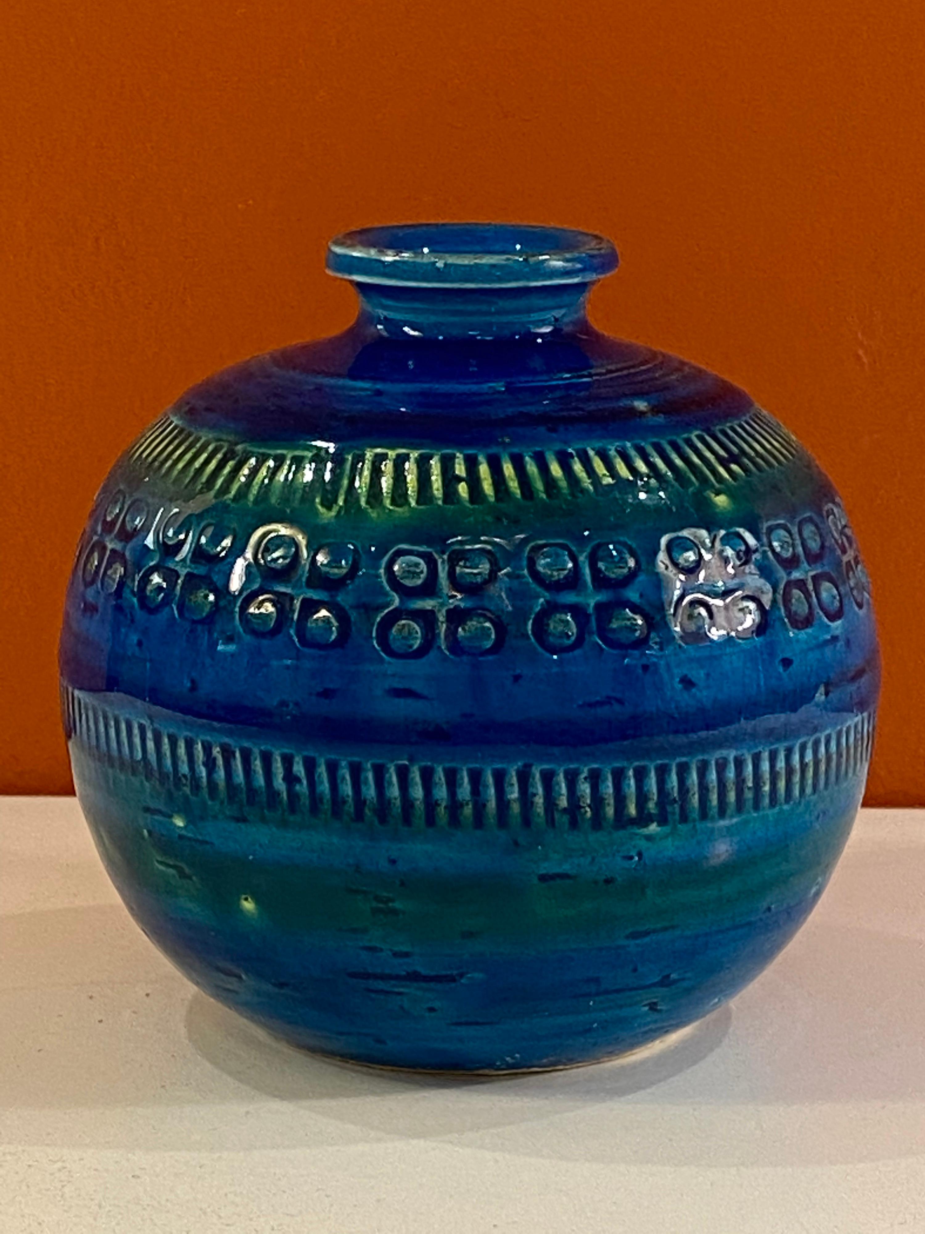 Aldo Londi, Bitossi small round vase in Rimini blue glaze. Hard size to come across! Perfect for that grouping!