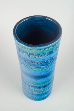 Aldo Londi for Bitossi. Tall ceramic vase from the iconic Rimini Blu series.